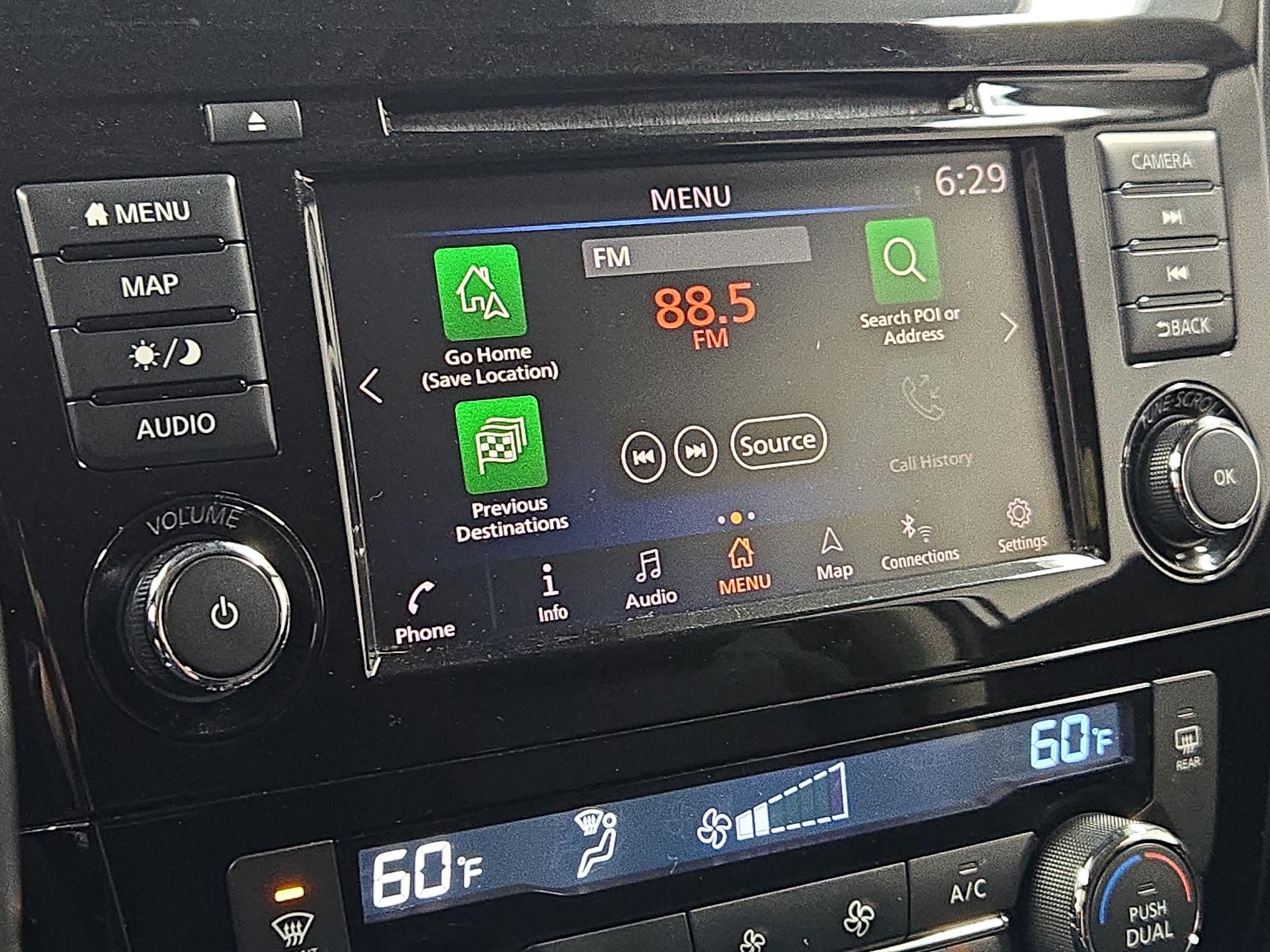 Thumbnail: 2018 Nissan Rogue - 16