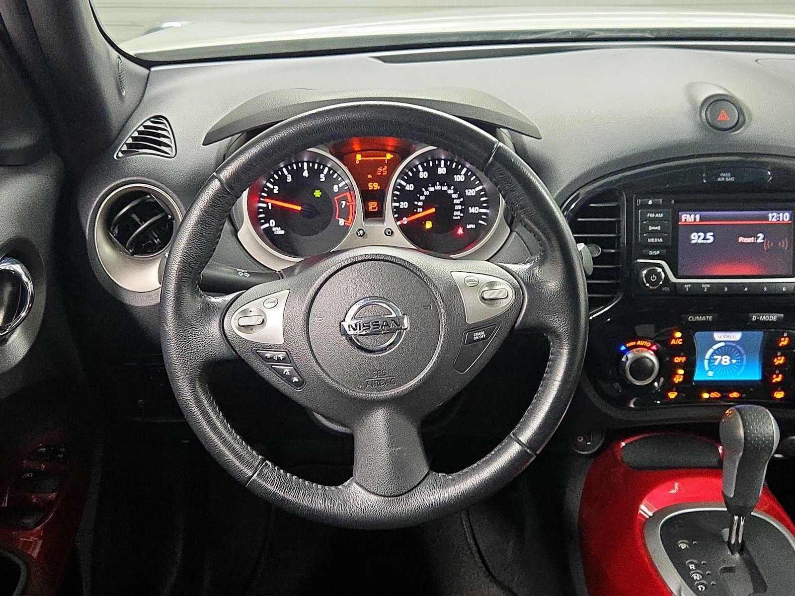 2016 Nissan Juke SV - Photo 11