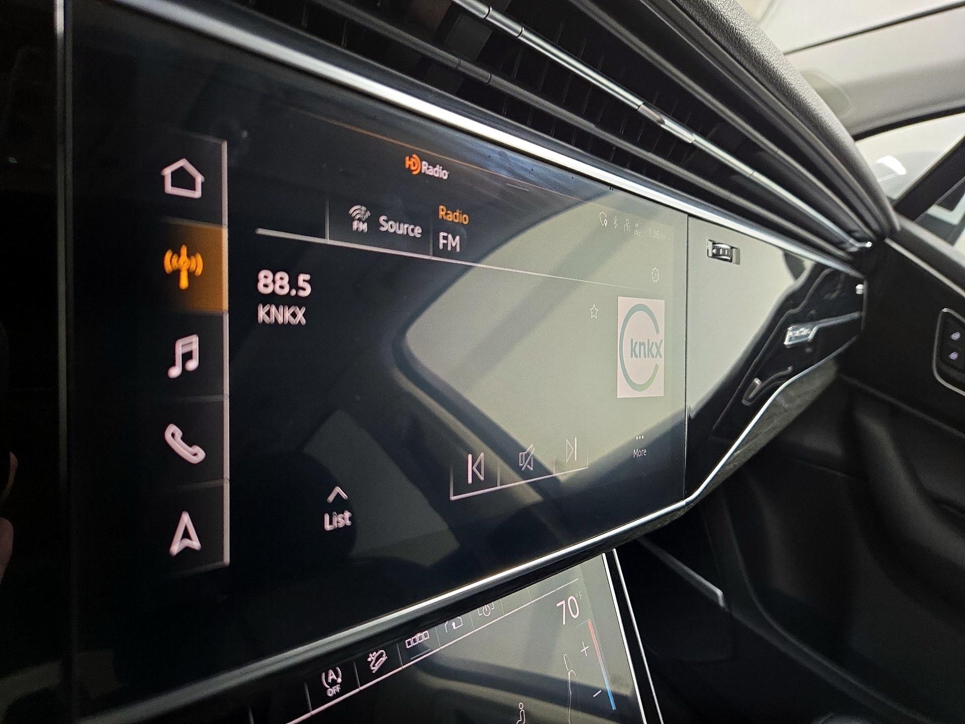 Thumbnail: 2022 Audi Q7 - 16