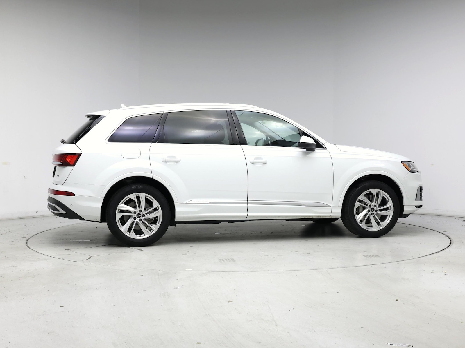 2022 Audi Q7 Premium Plus - Photo 8