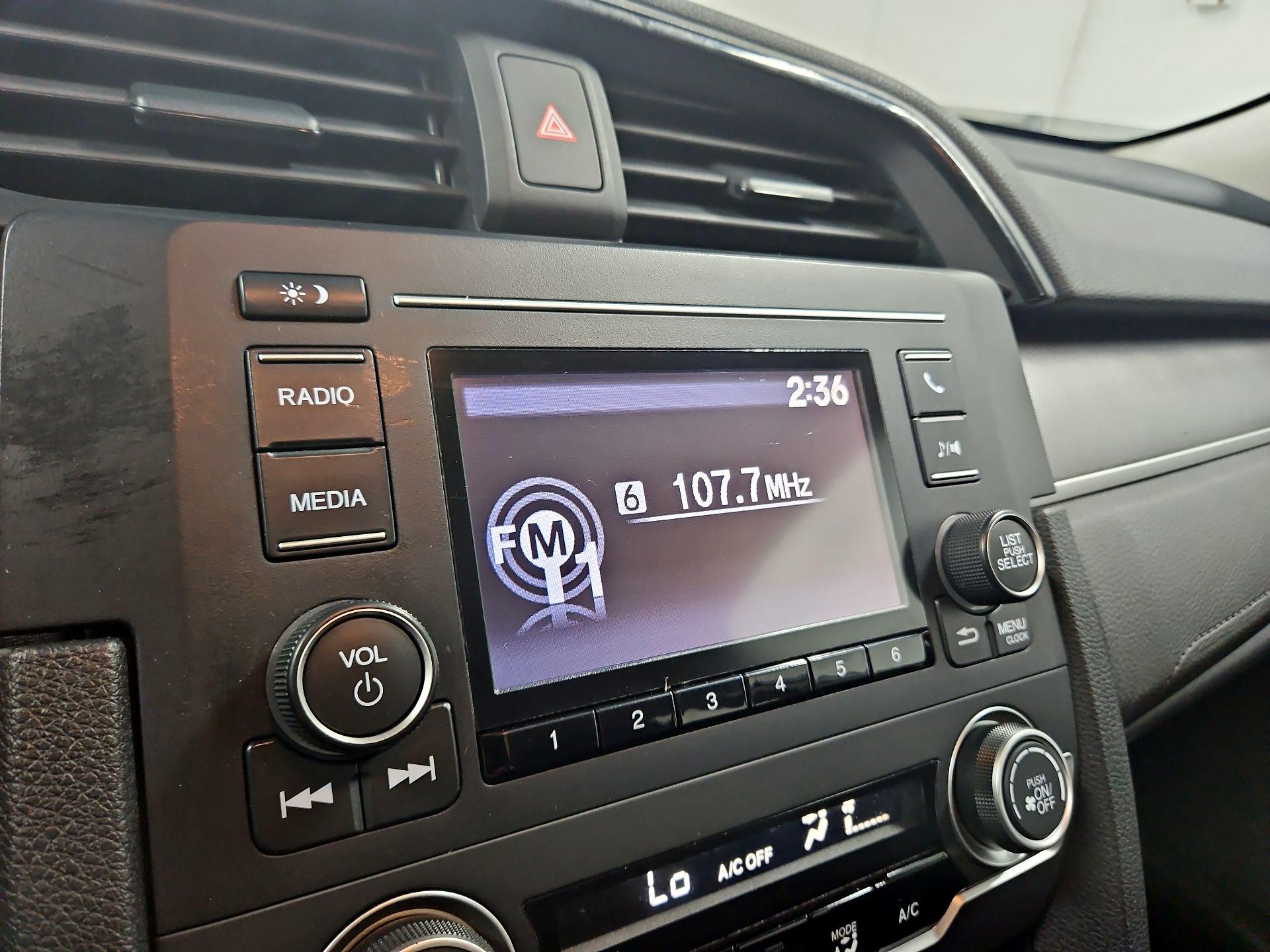 Thumbnail: 2016 Honda Civic - 15