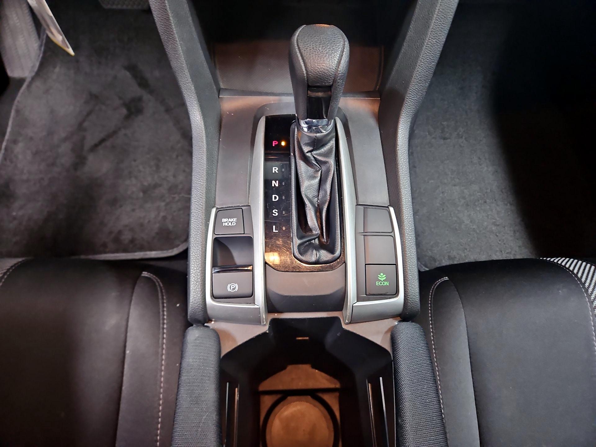 Thumbnail: 2016 Honda Civic - 17