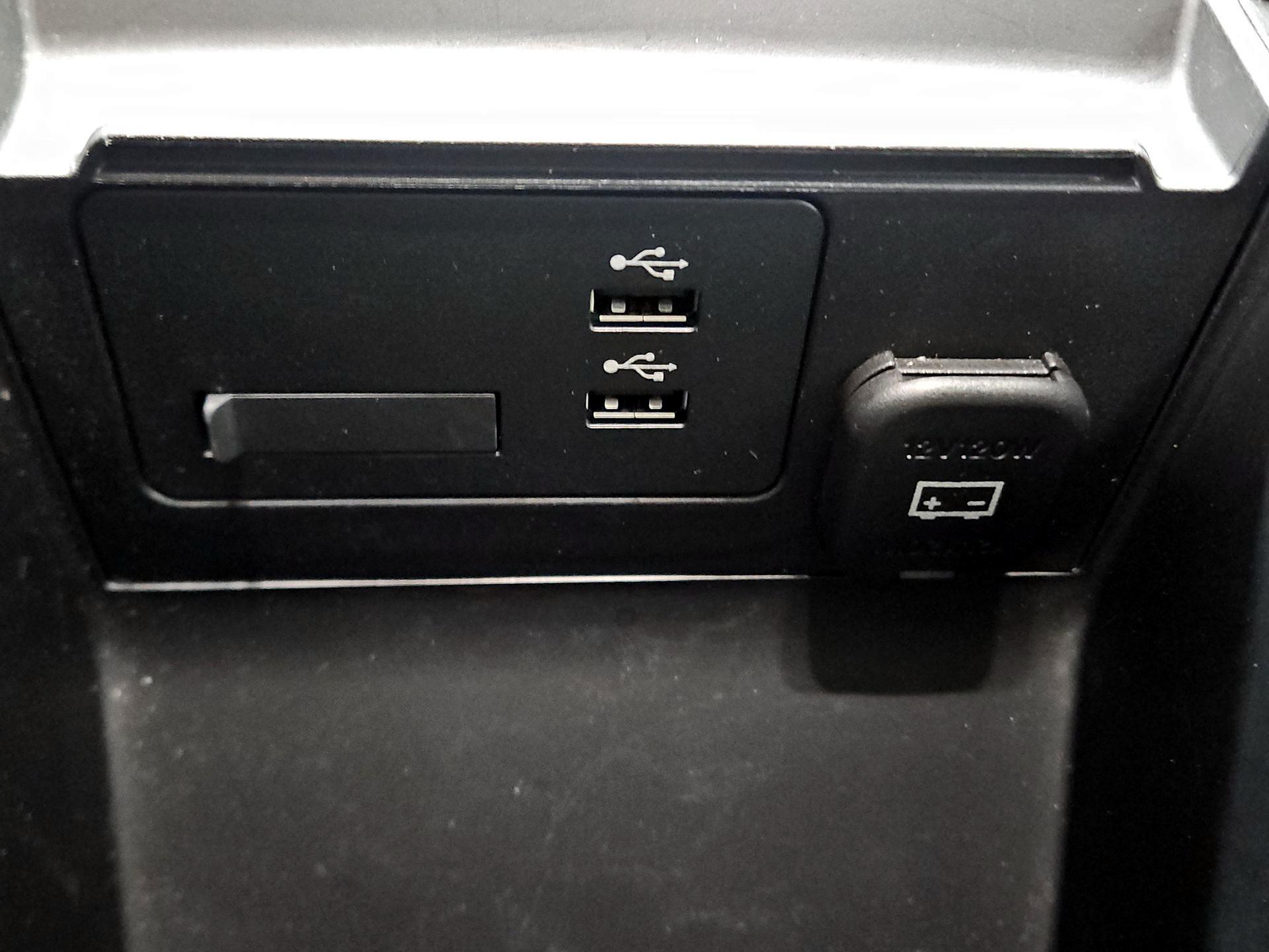 Thumbnail: 2022 Mazda Mazda3 - 18