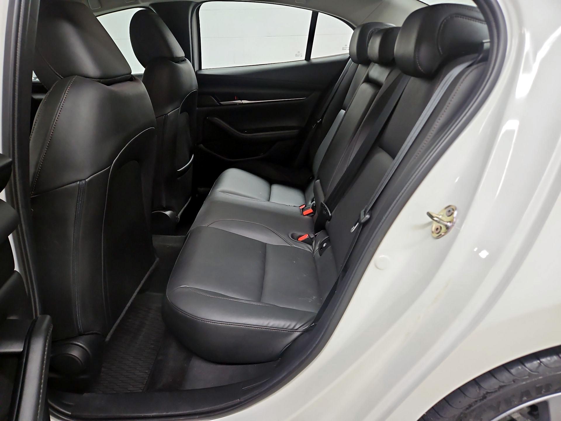 Thumbnail: 2022 Mazda Mazda3 - 19