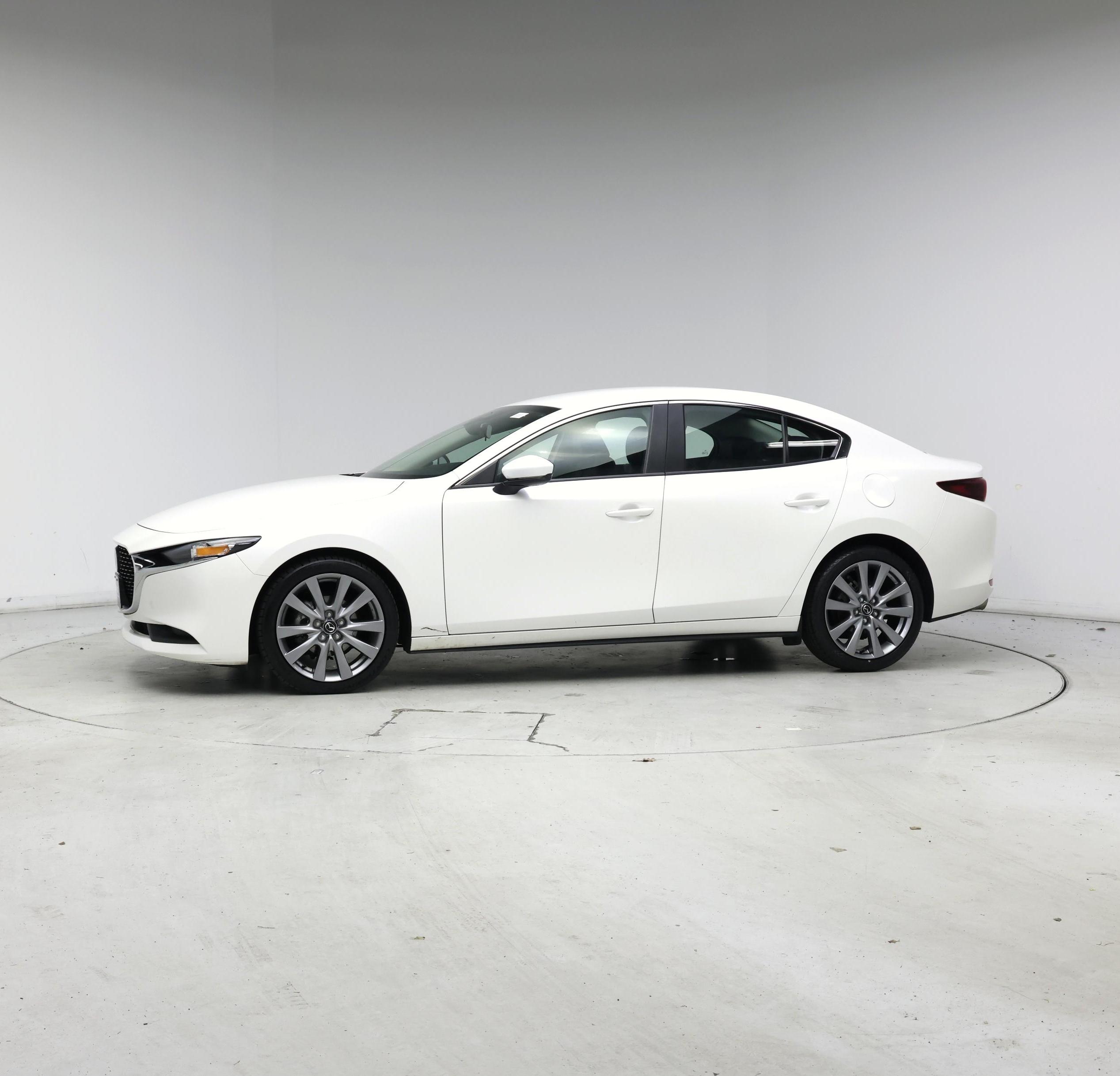 Thumbnail: 2022 Mazda Mazda3 - 3