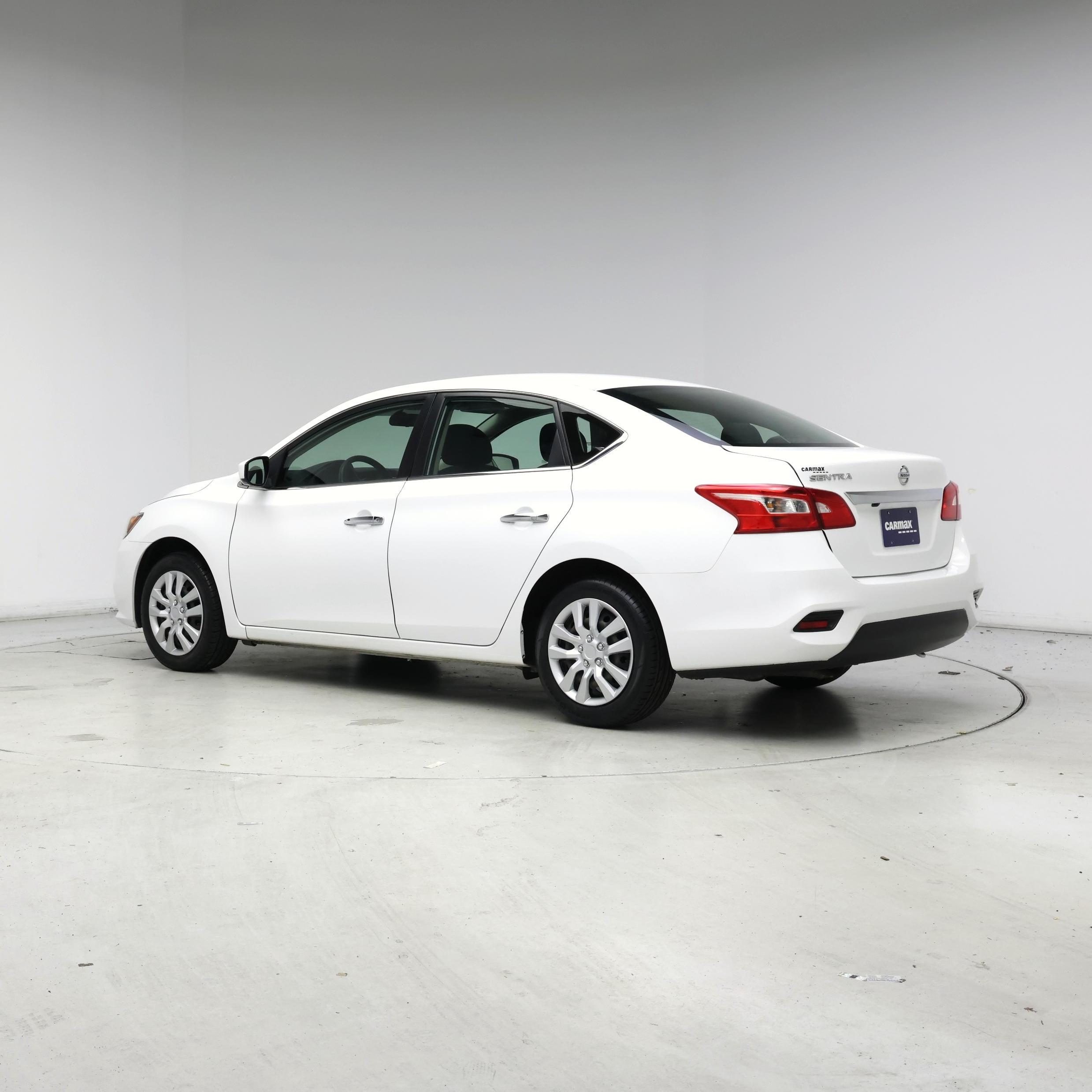 Thumbnail: 2019 Nissan Sentra - 2