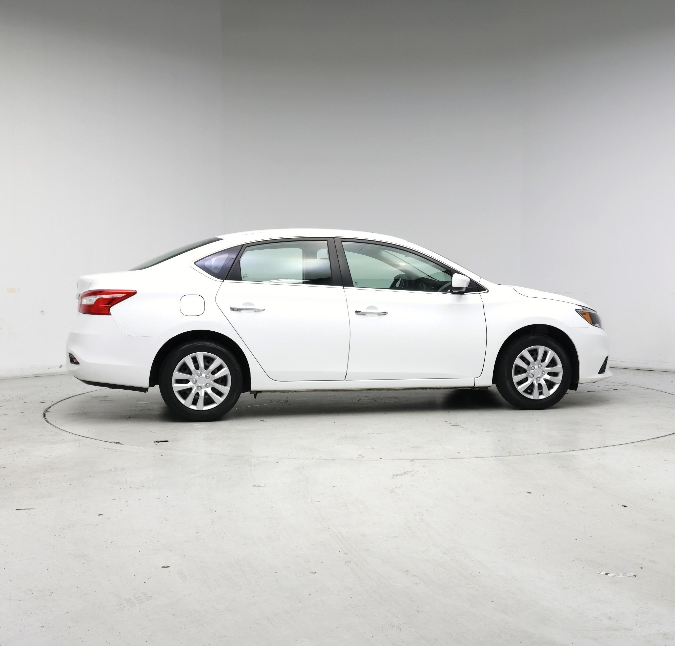 Thumbnail: 2019 Nissan Sentra - 7