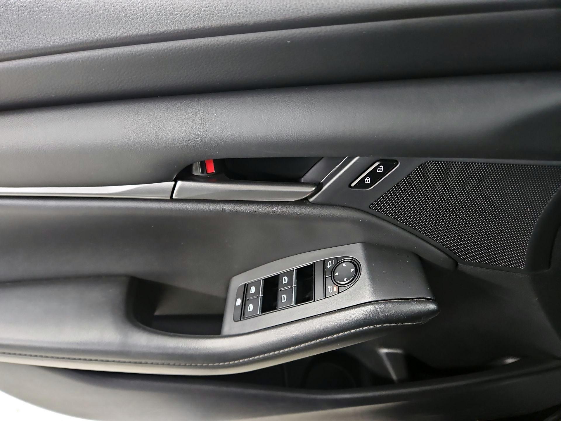 Thumbnail: 2022 Mazda Mazda3 - 12