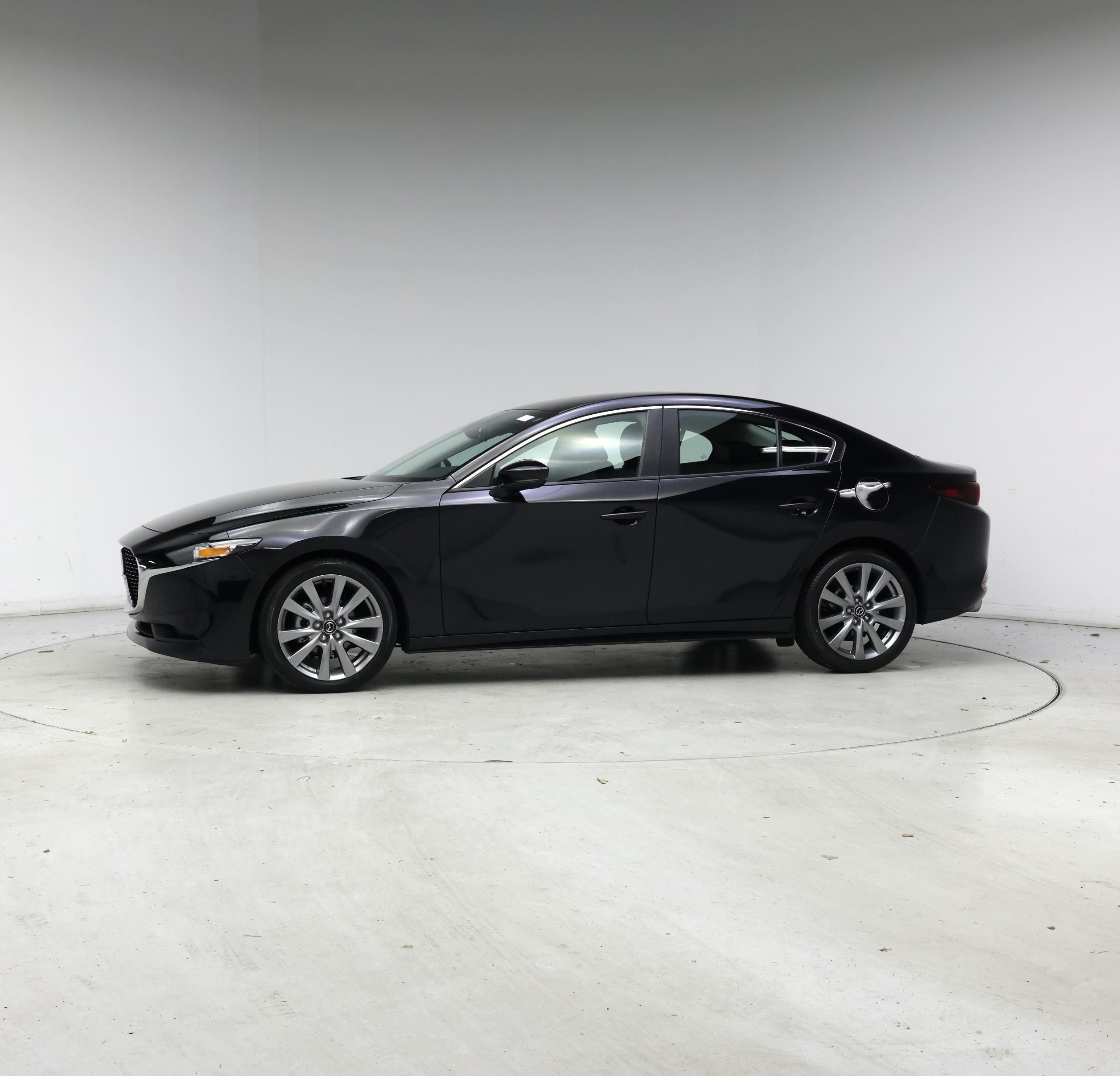 Thumbnail: 2022 Mazda Mazda3 - 3