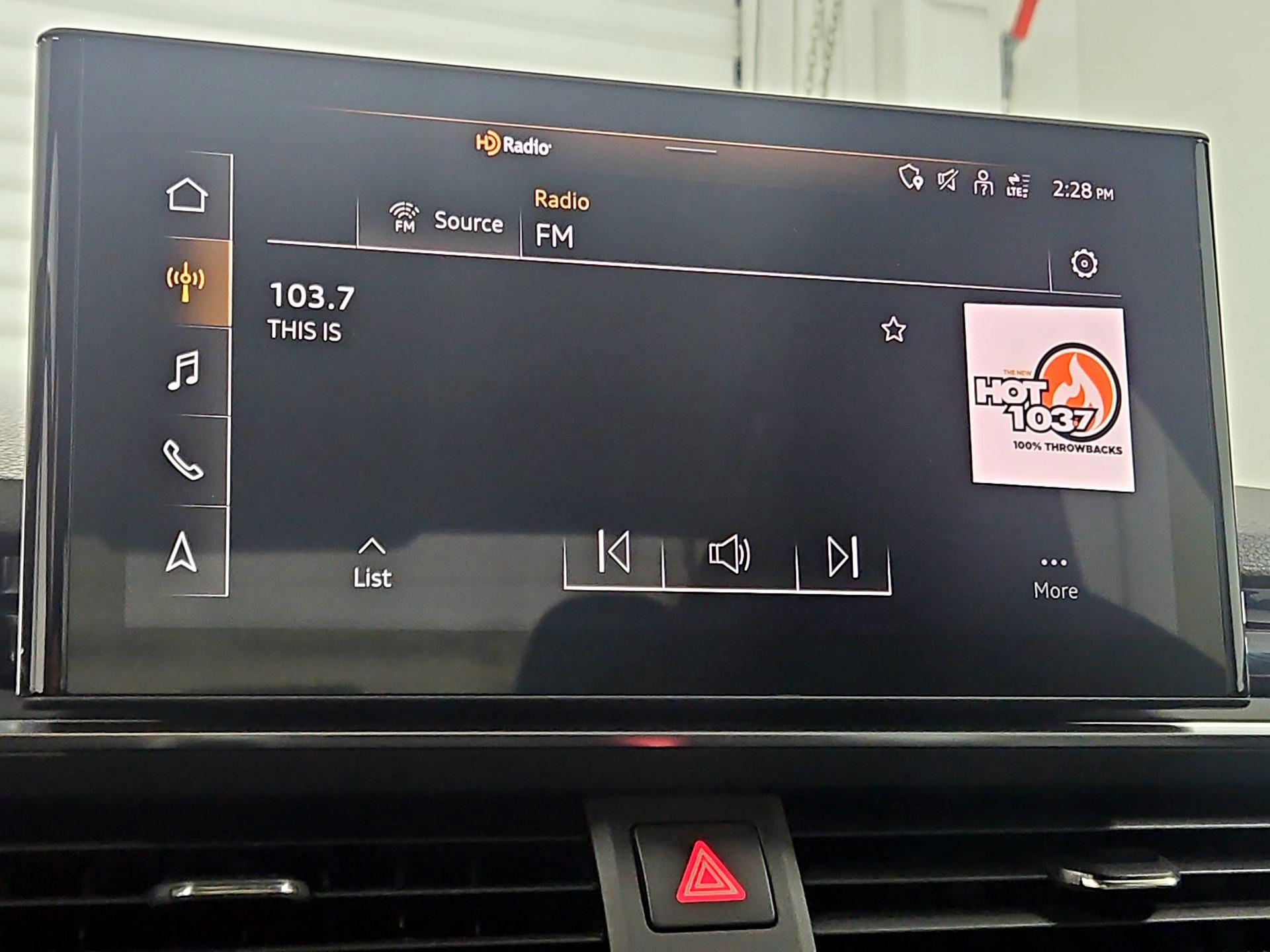 Thumbnail: 2021 Audi S4 - 16