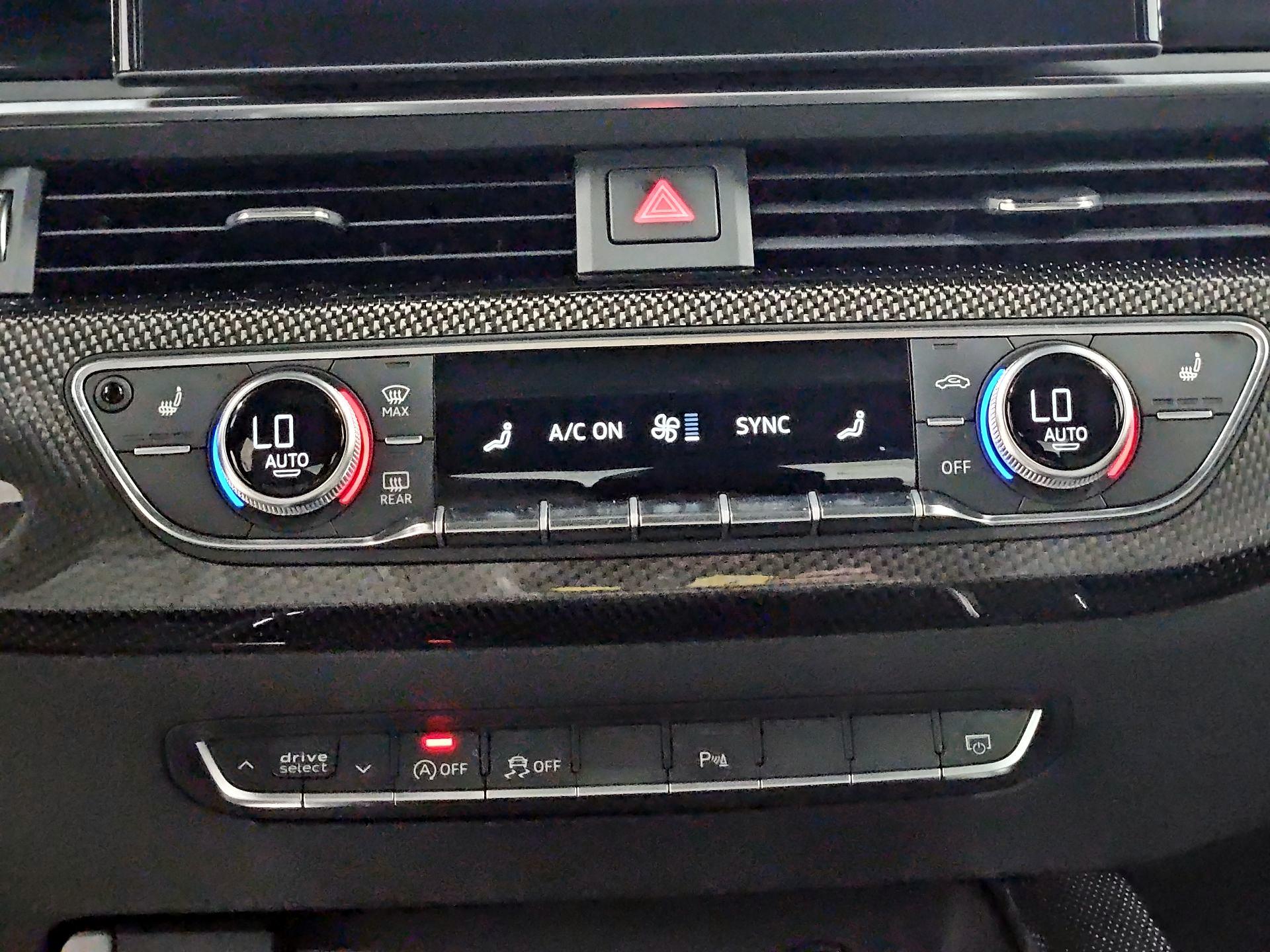 Thumbnail: 2021 Audi S4 - 17