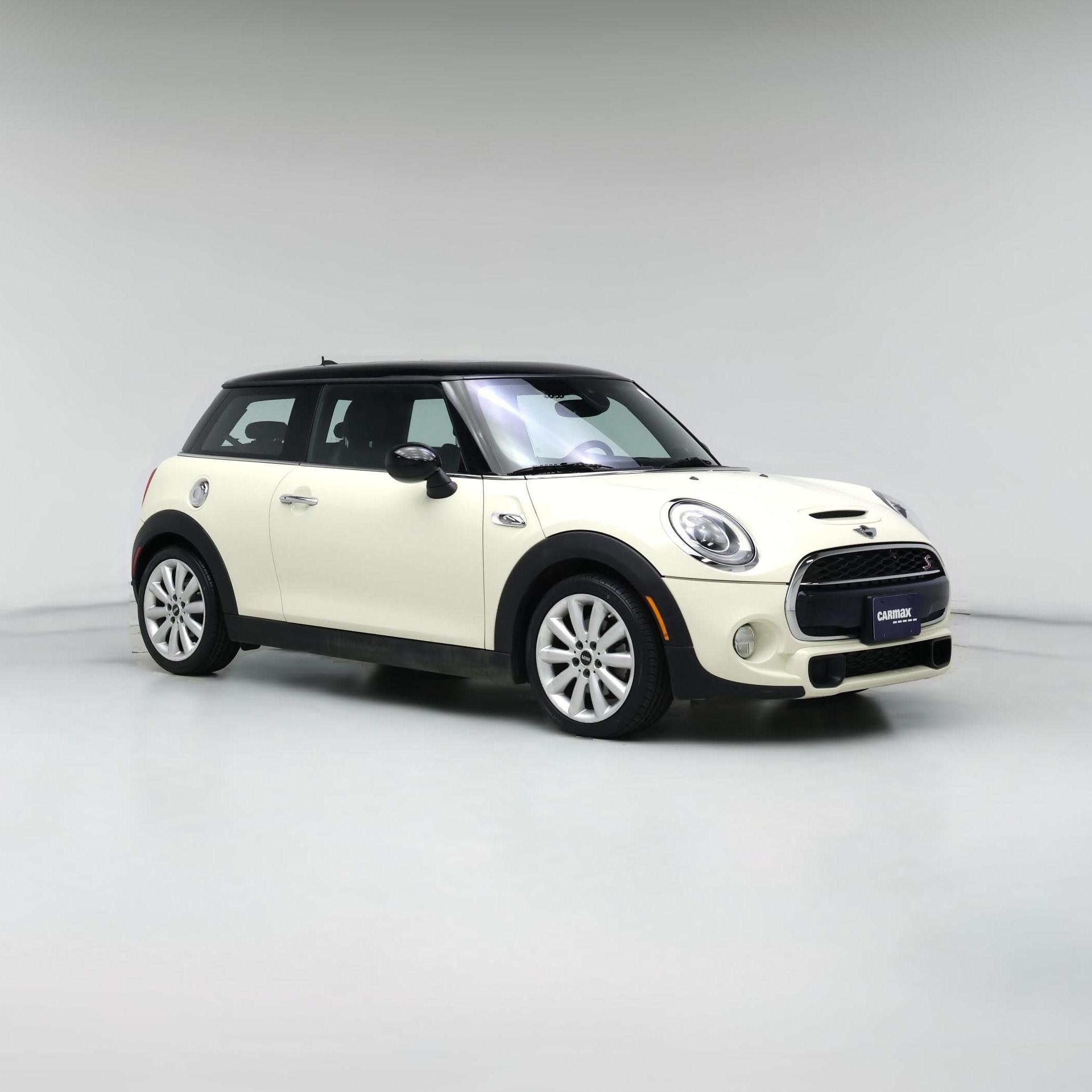 Thumbnail: 2017 MINI Cooper Hardtop - 1