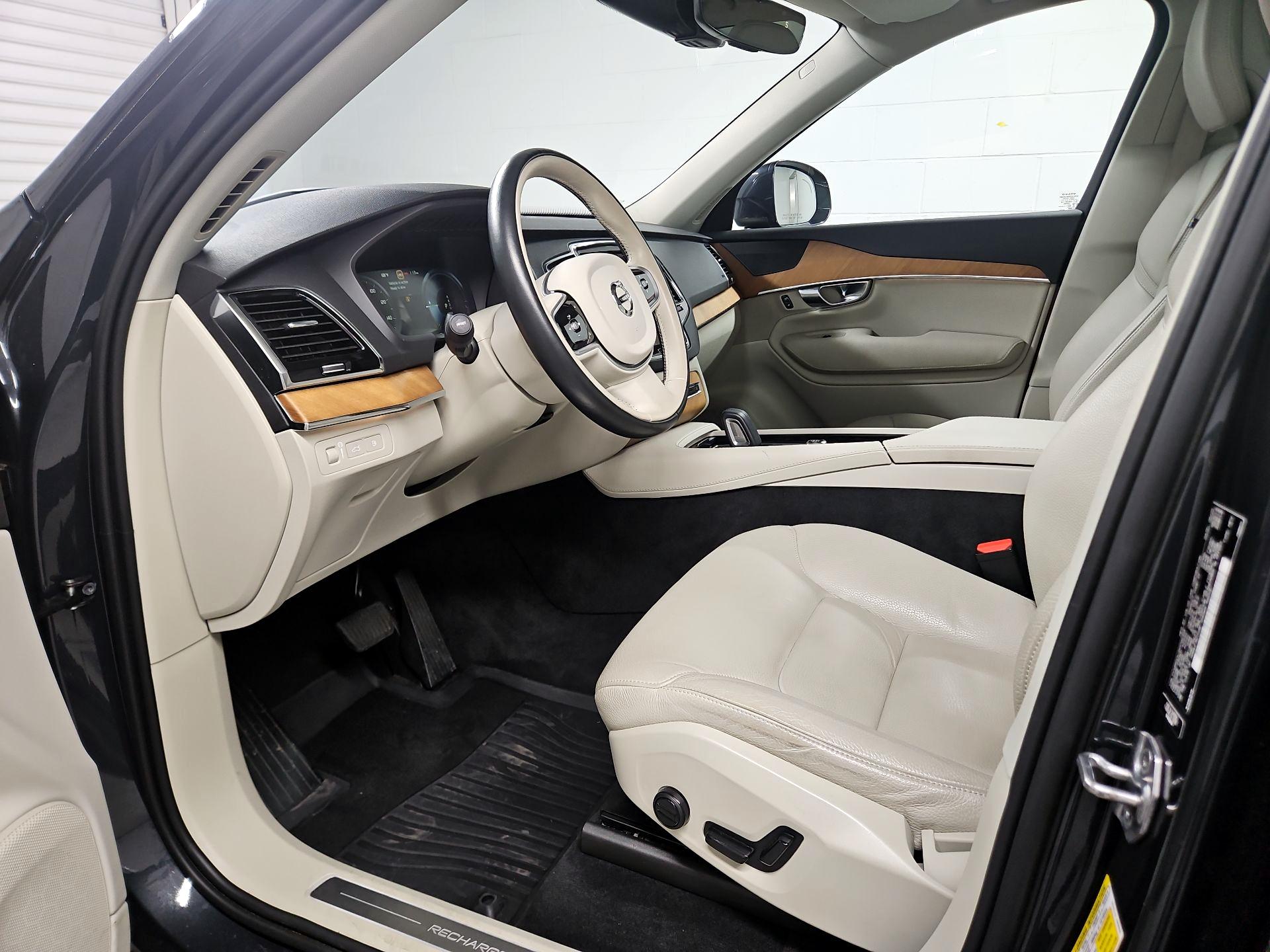 Thumbnail: 2021 Volvo XC90 - 11