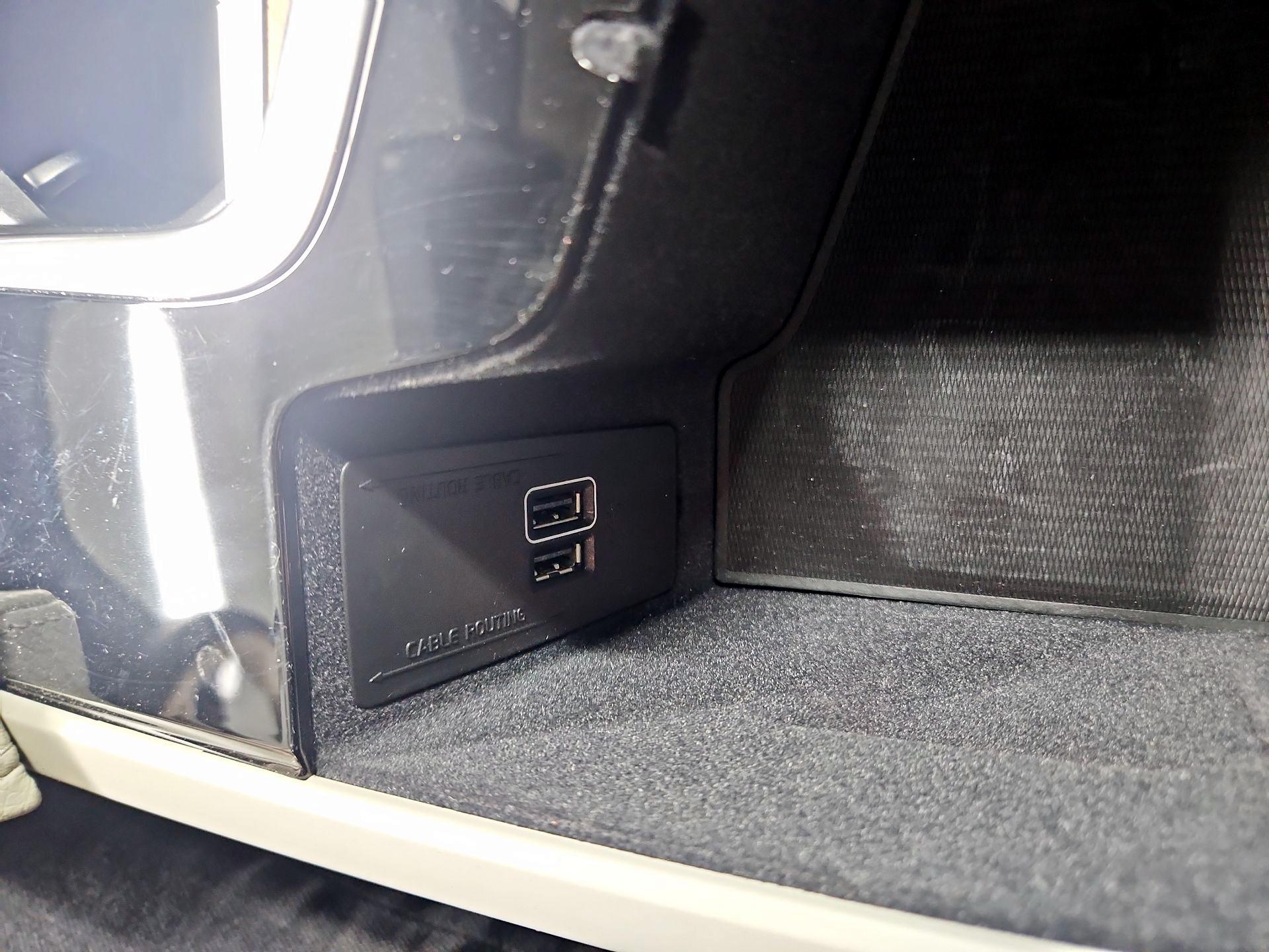 Thumbnail: 2021 Volvo XC90 - 19