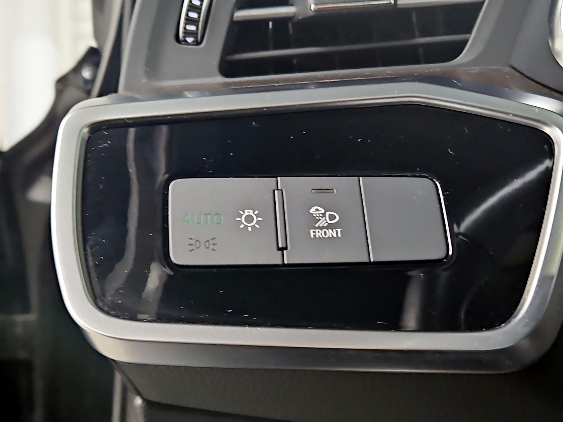 Thumbnail: 2023 Audi A6 - 13