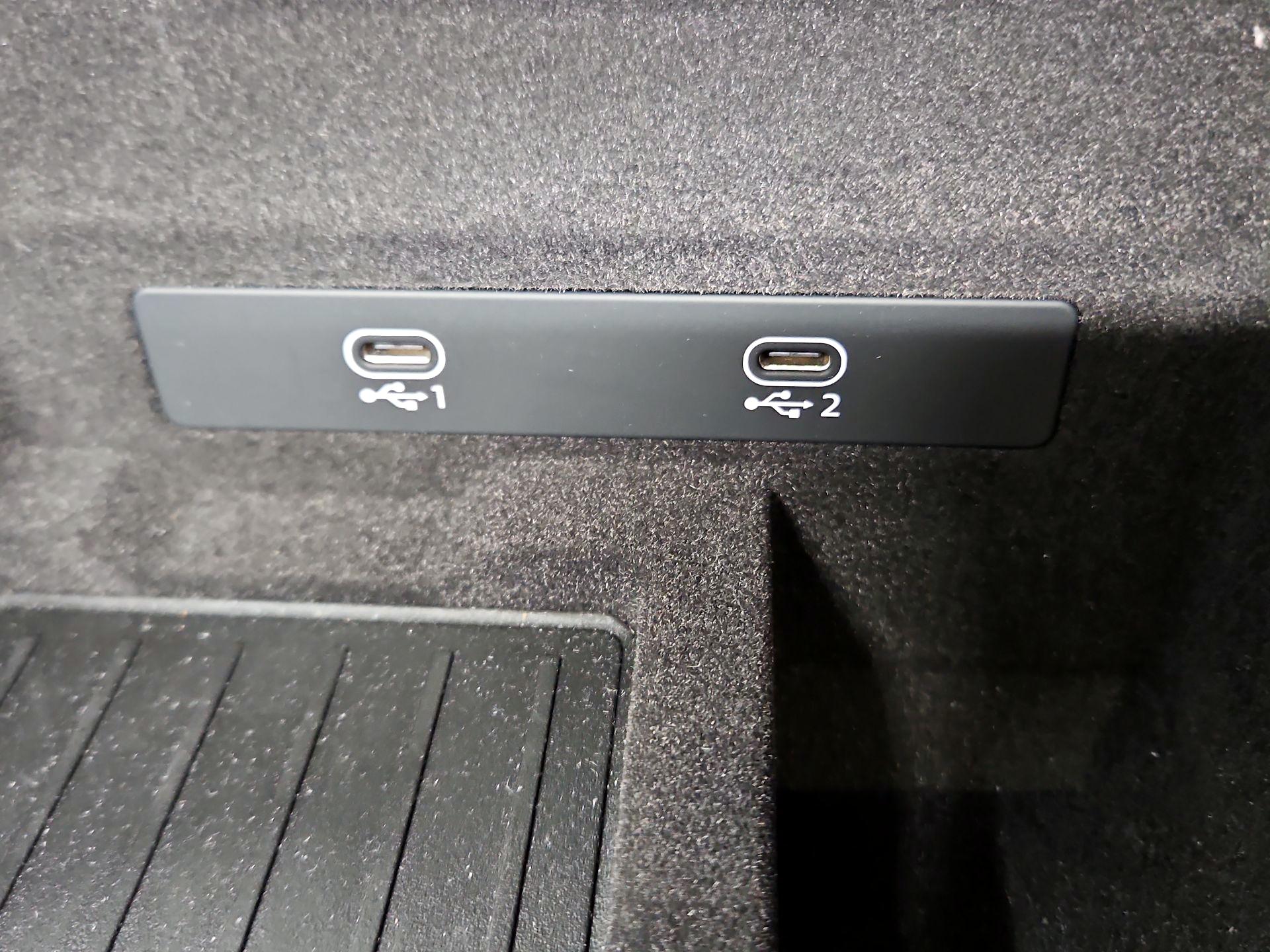 Thumbnail: 2023 Audi A6 - 19