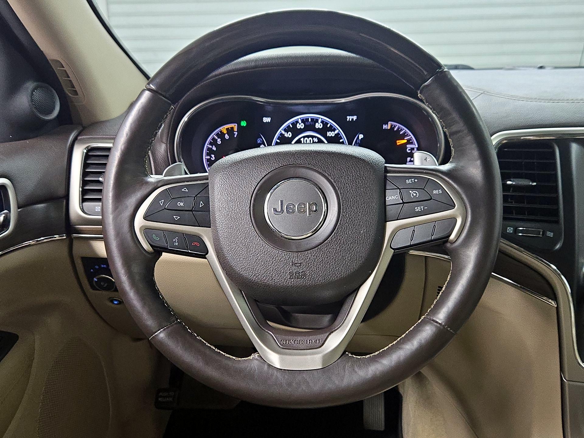 Thumbnail: 2016 Jeep Grand Cherokee - 10