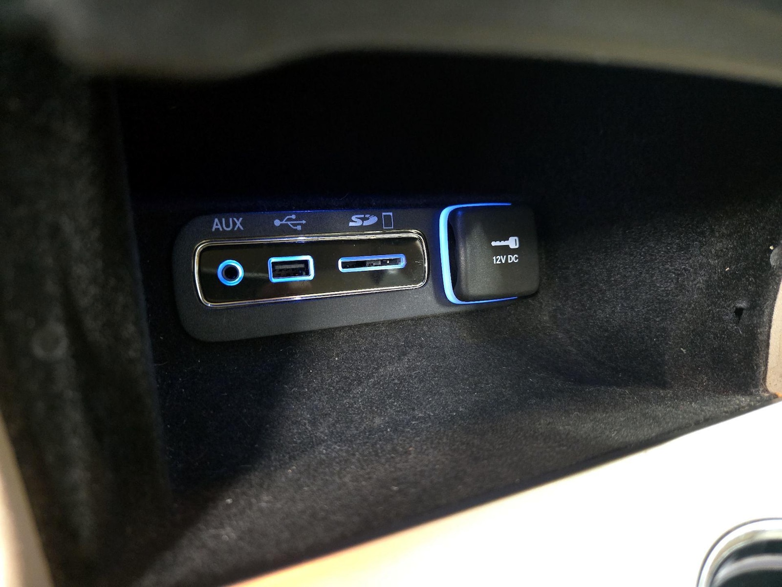 2016 Jeep Grand Cherokee Overland - Photo 20