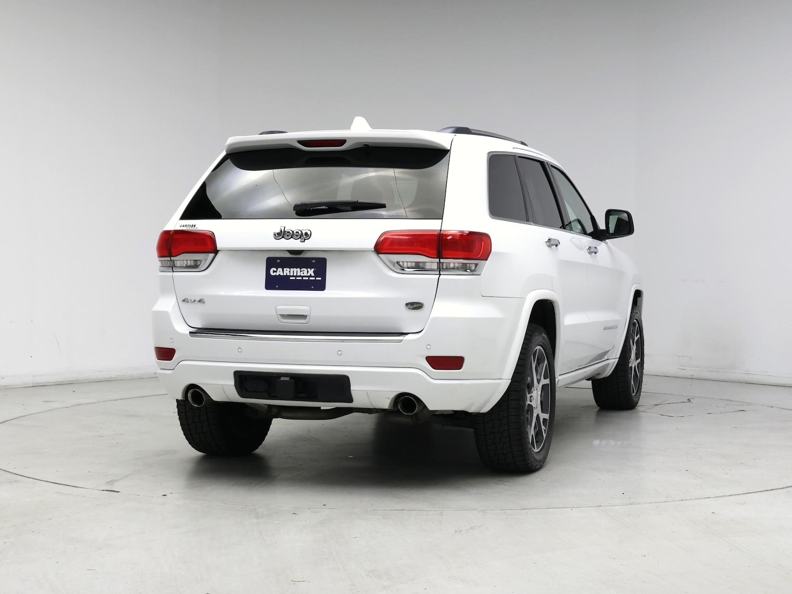2016 Jeep Grand Cherokee Overland - Photo 9
