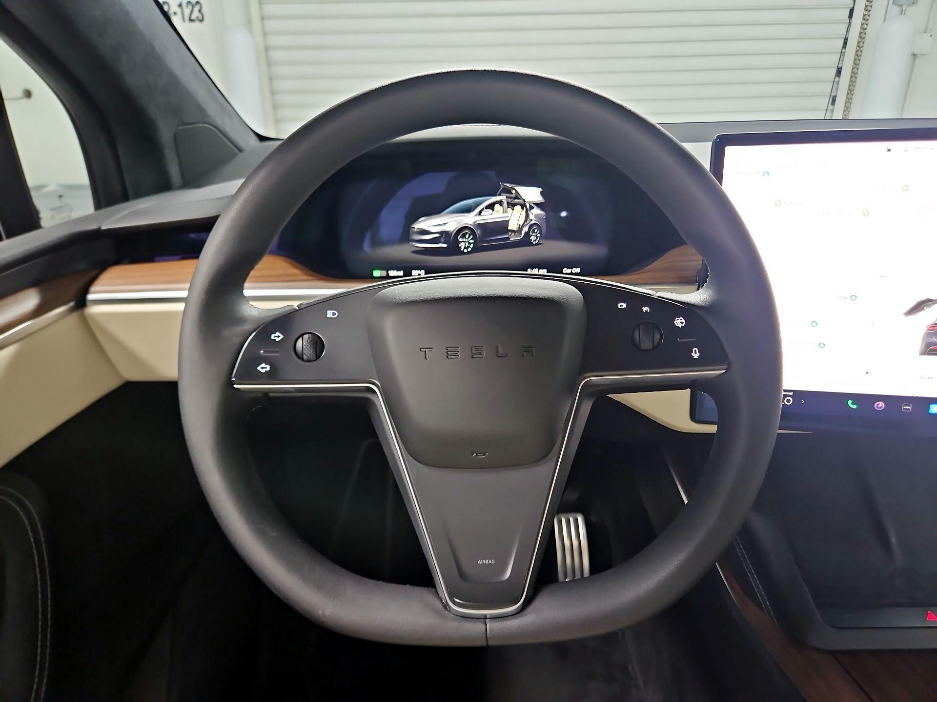 Thumbnail: 2024 Tesla Model X - 10