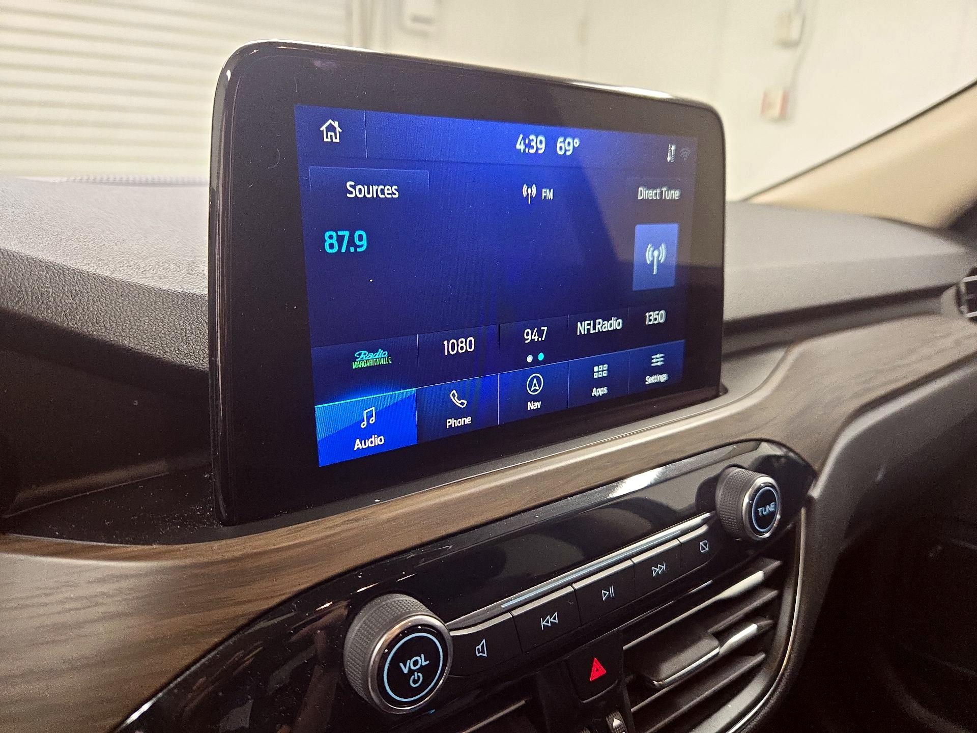 Thumbnail: 2020 Ford Escape - 16