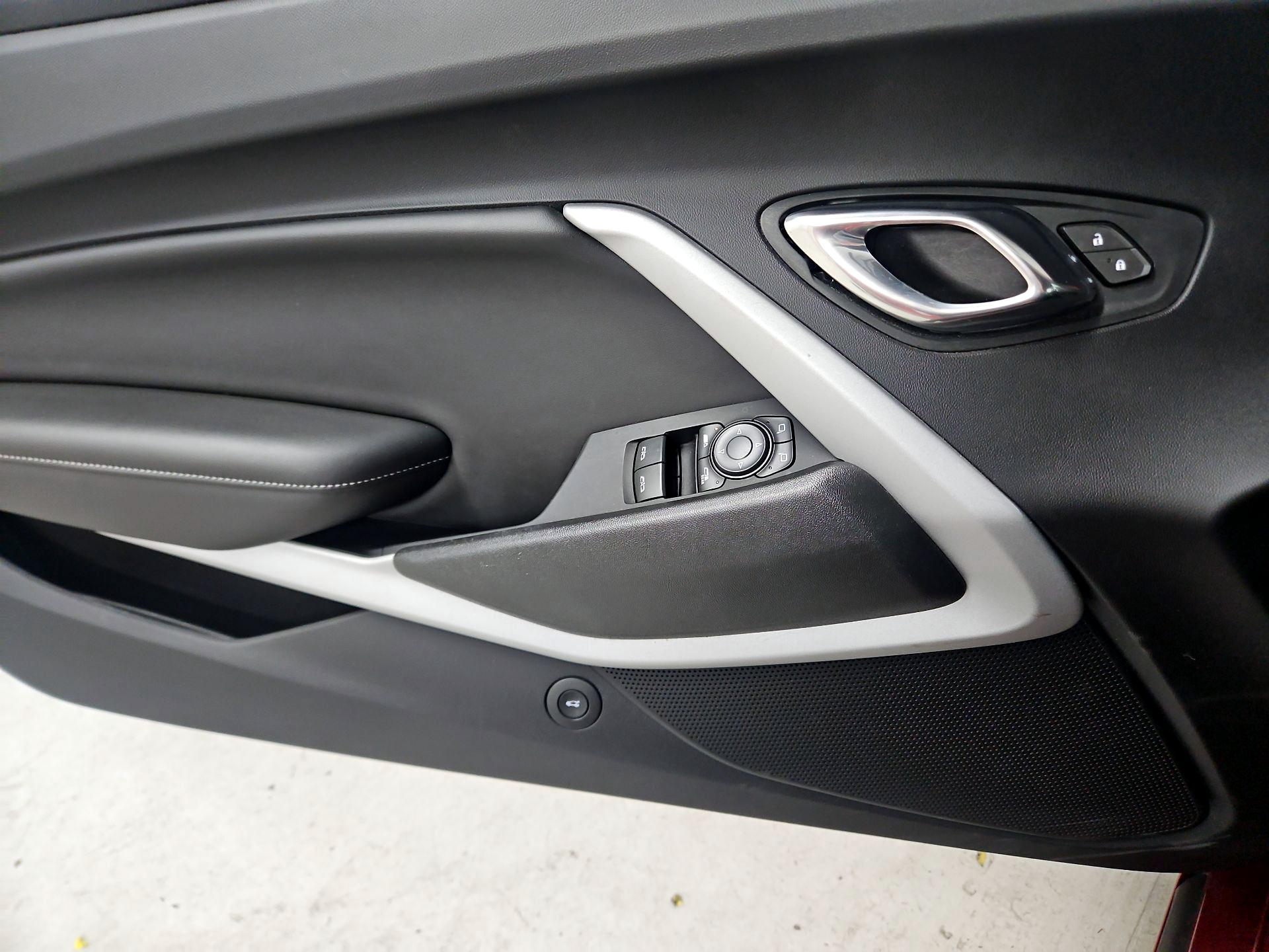 Thumbnail: 2021 Chevrolet Camaro - 12