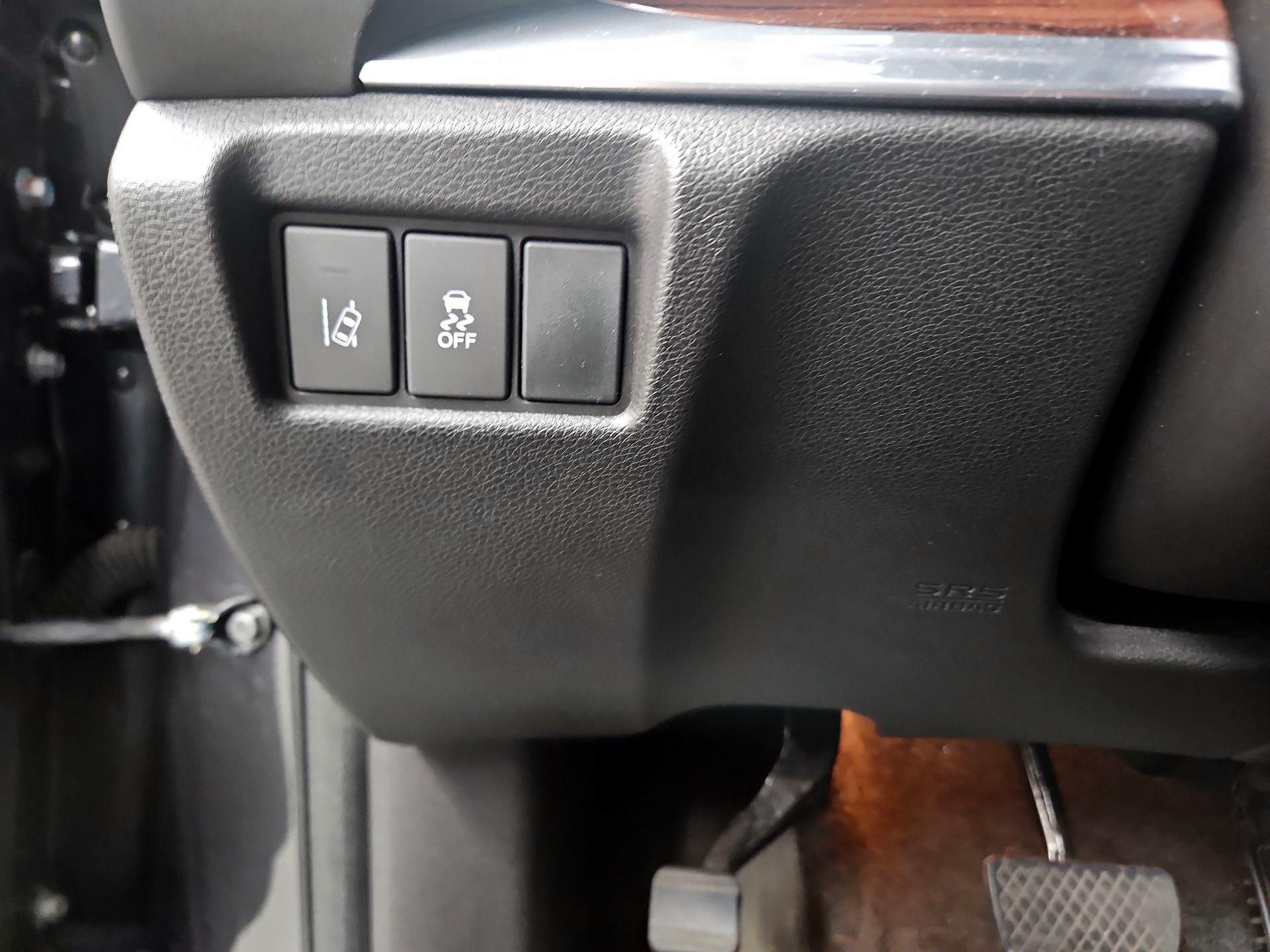 Thumbnail: 2016 Acura MDX - 13
