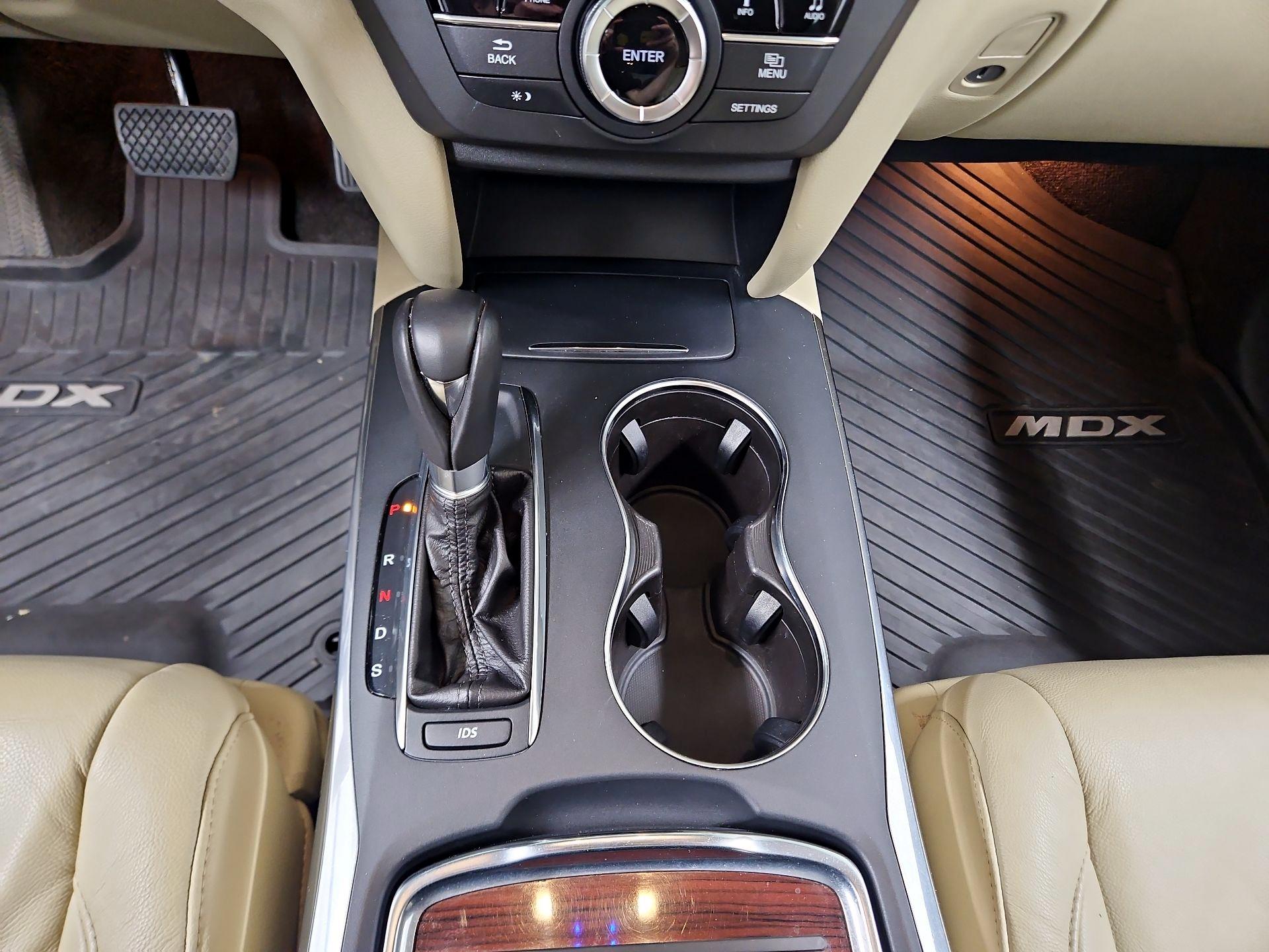 Thumbnail: 2015 Acura MDX - 18