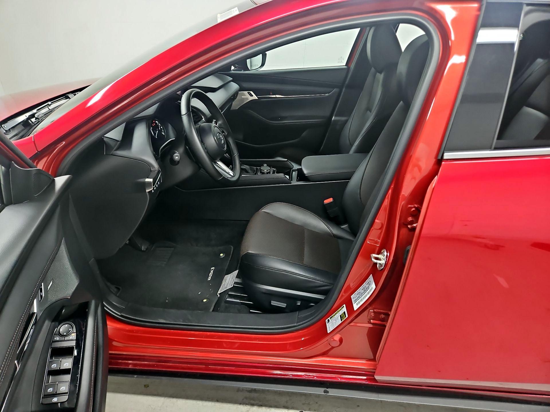 Thumbnail: 2024 Mazda Mazda3 - 11