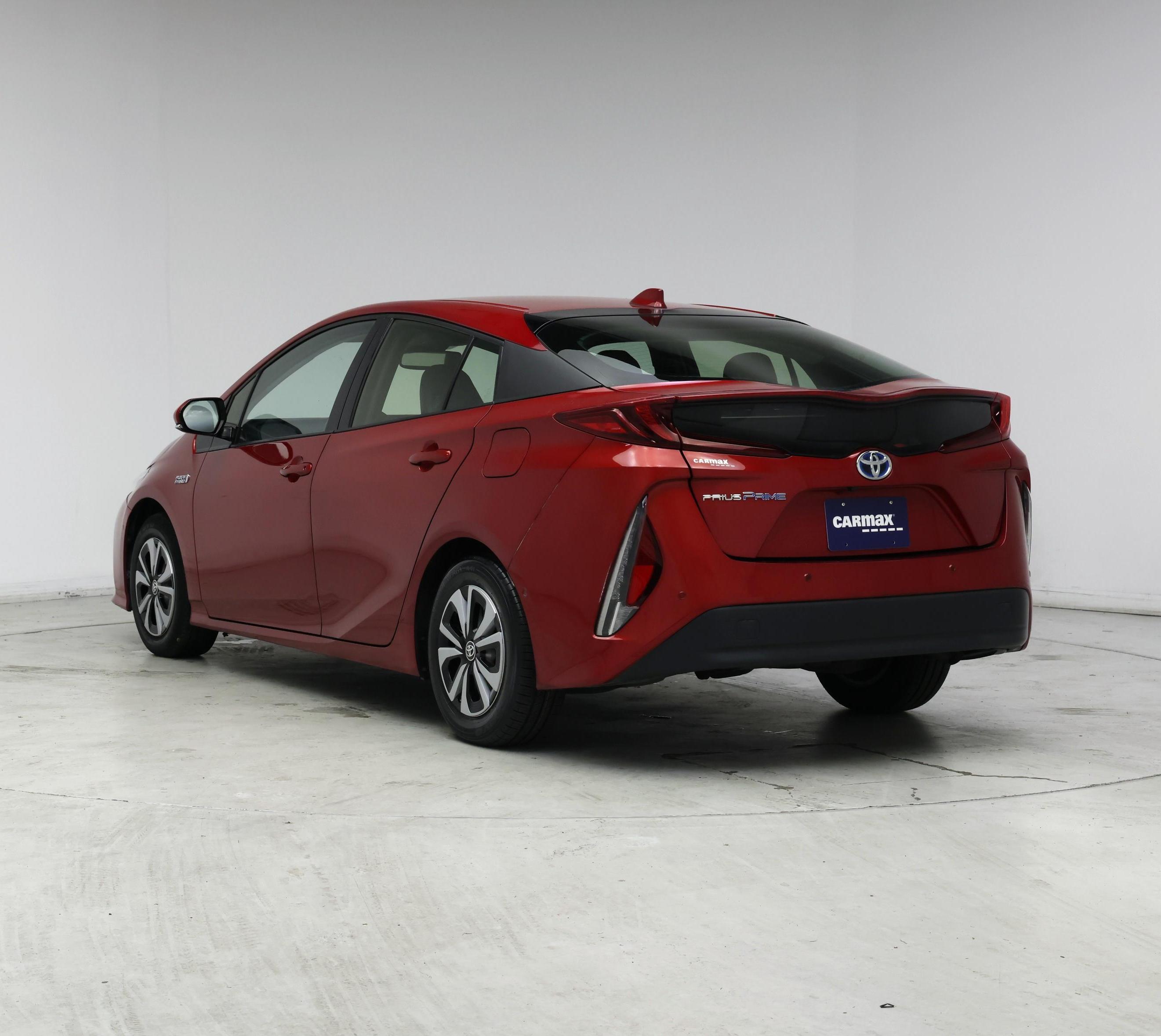 Thumbnail: 2017 Toyota Prius Prime - 2