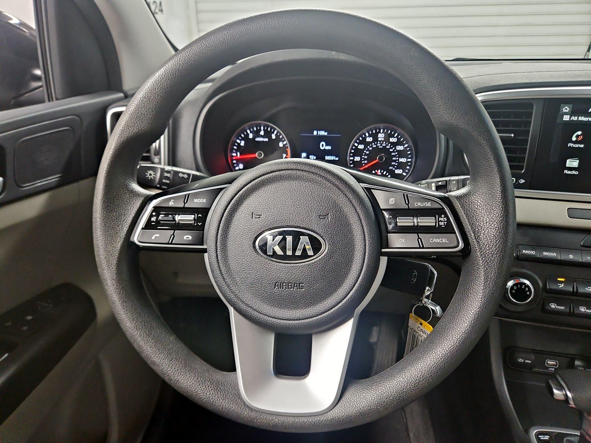 Thumbnail: 2021 Kia Sportage - 10
