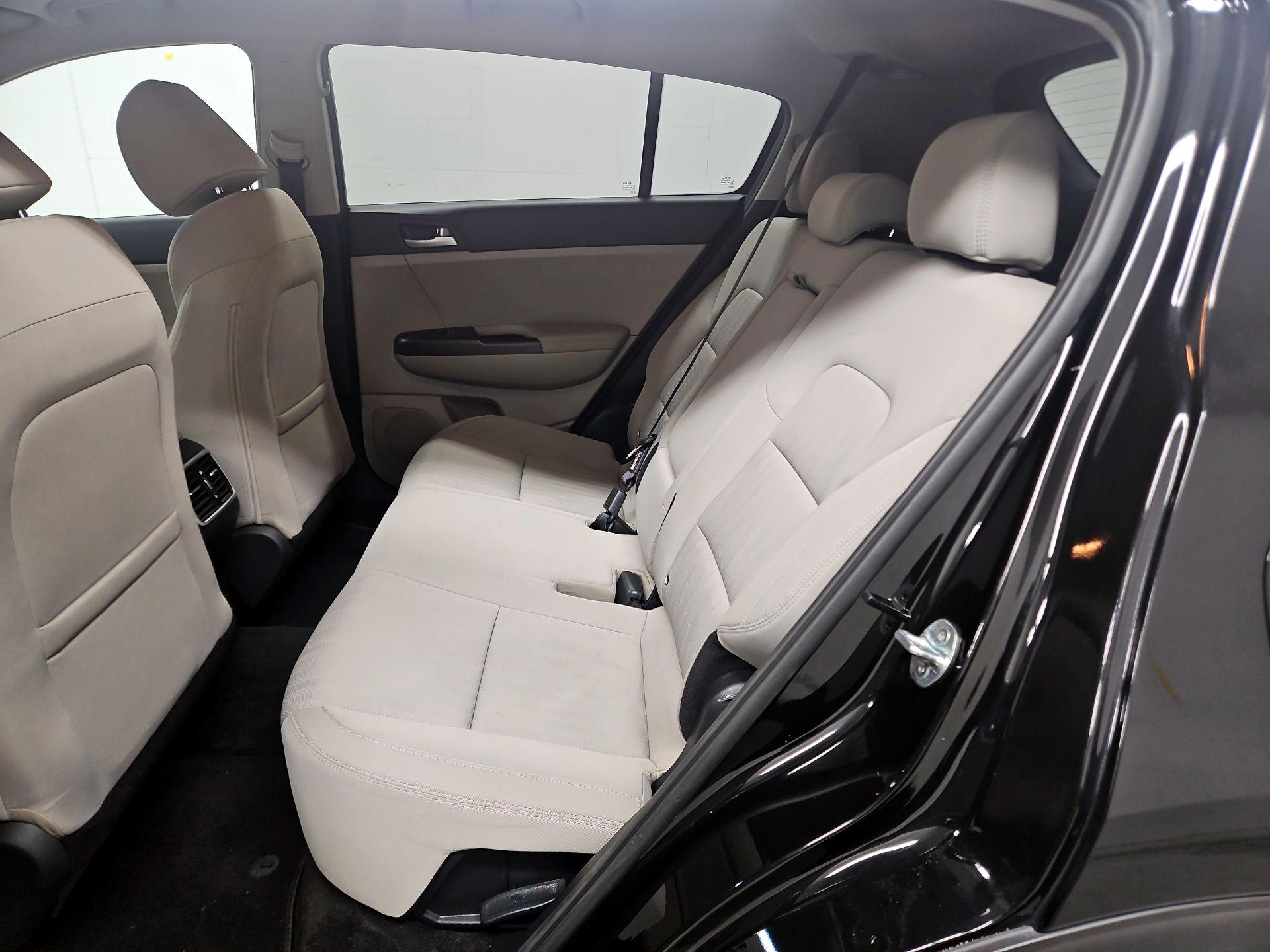 Thumbnail: 2021 Kia Sportage - 19