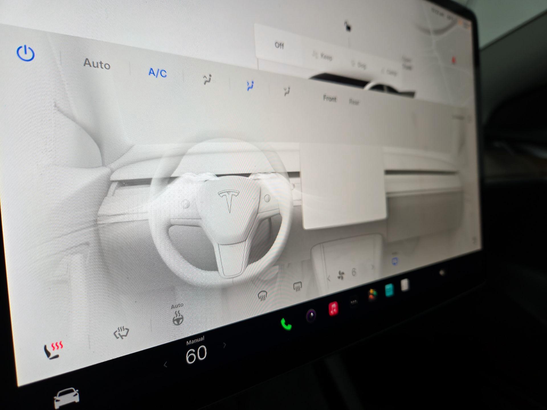 Thumbnail: 2023 Tesla Model 3 - 16