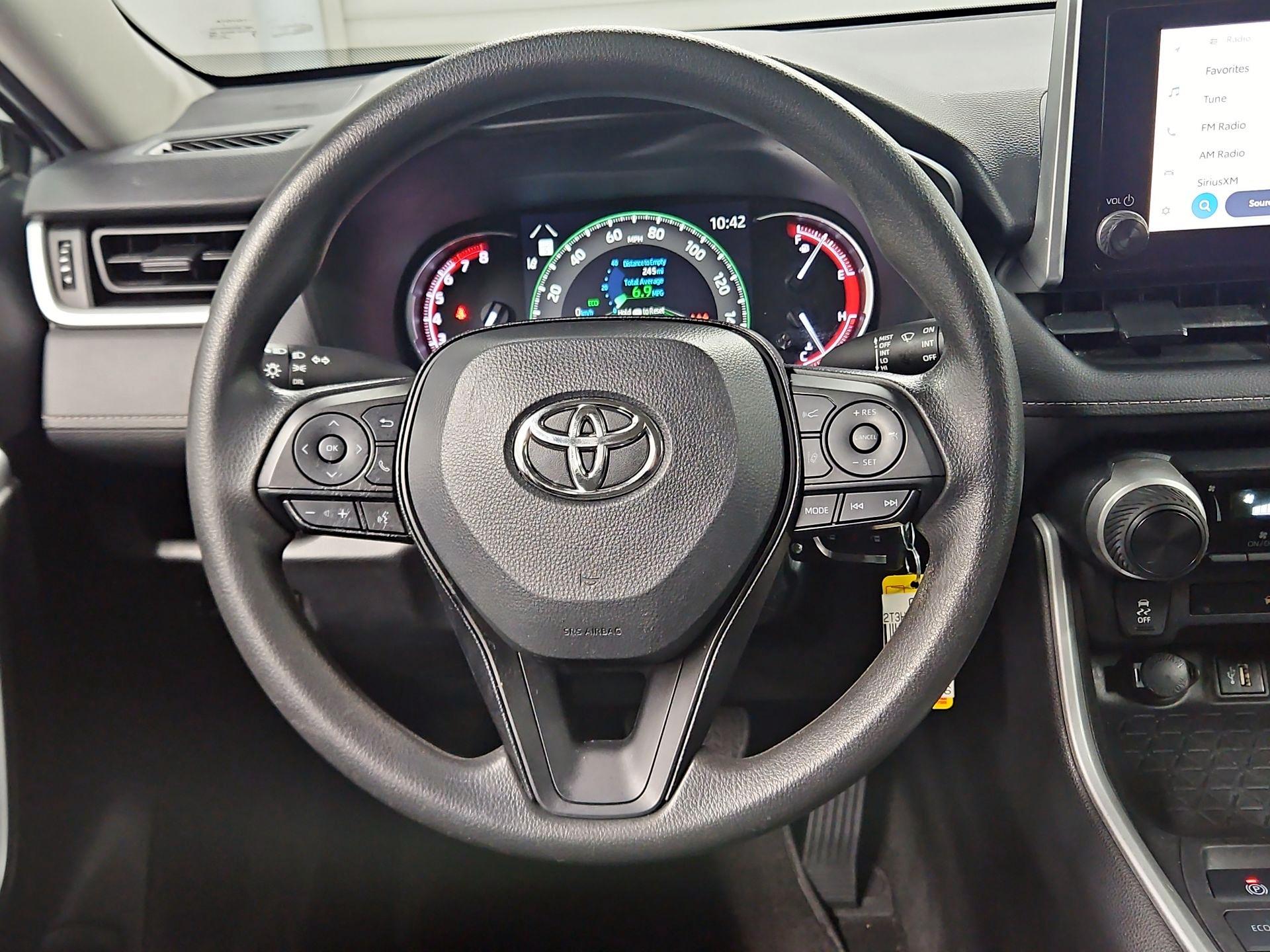 Thumbnail: 2023 Toyota RAV4 - 10