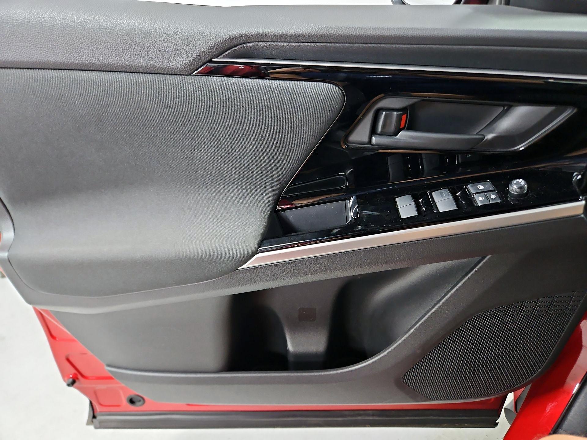 Thumbnail: 2023 Subaru Solterra - 12