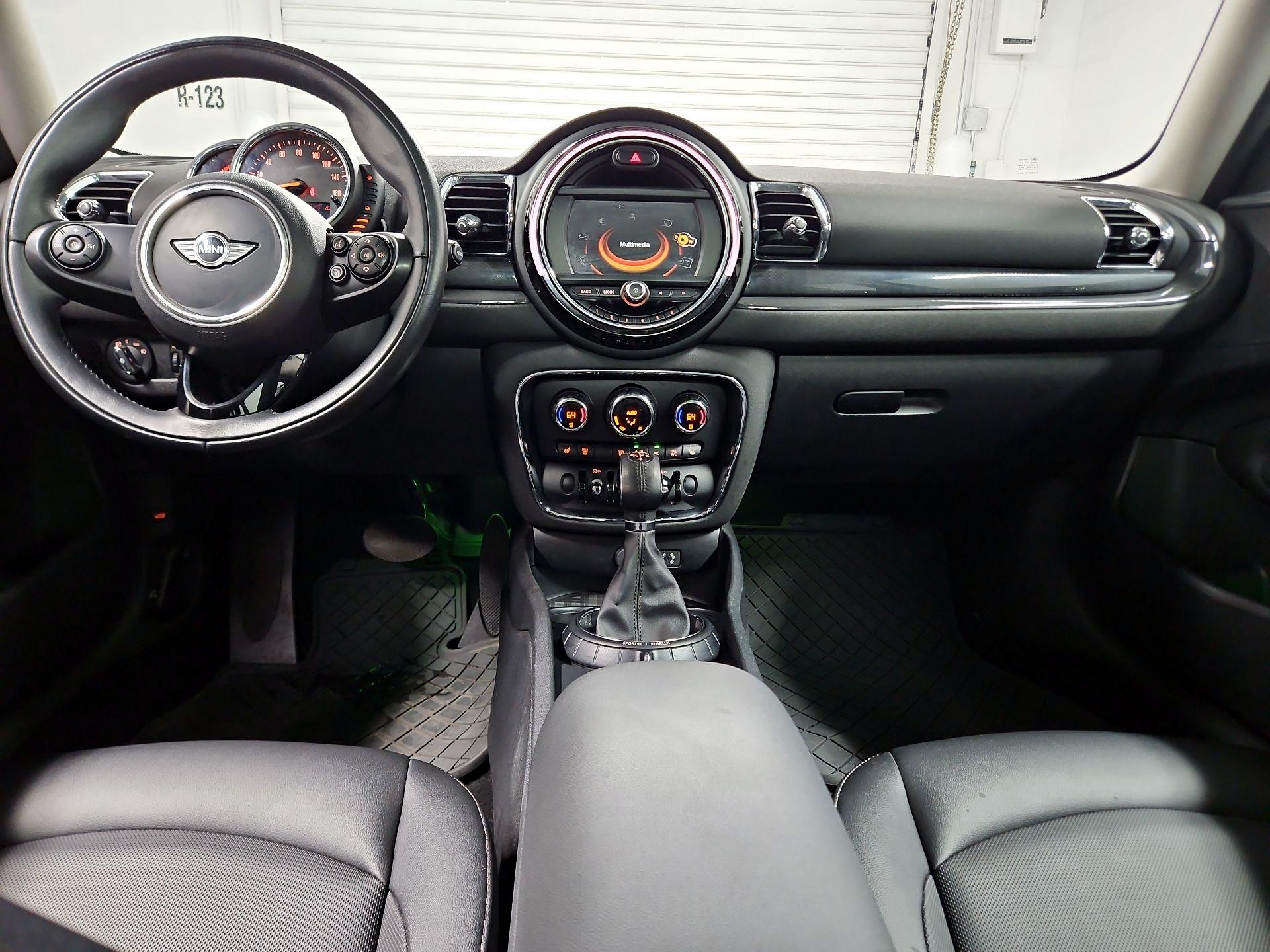Thumbnail: 2017 MINI Cooper Clubman - 9
