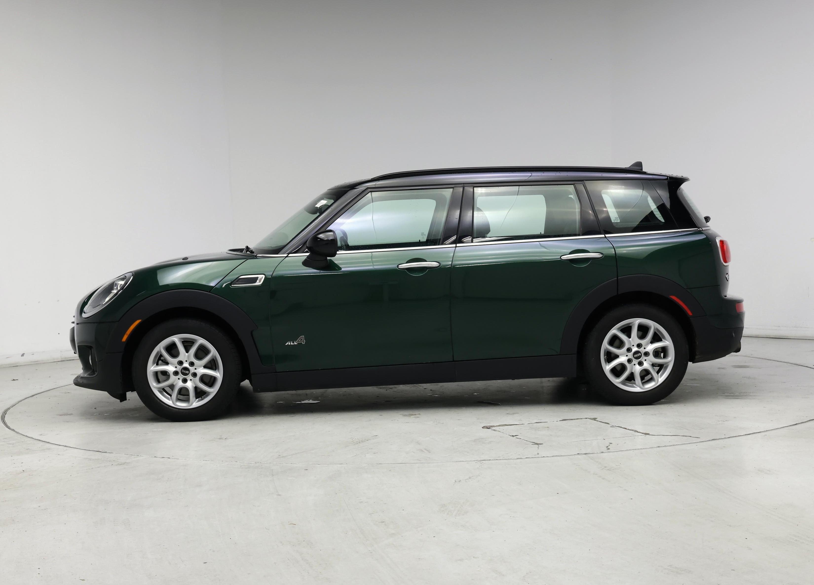 Thumbnail: 2017 MINI Cooper Clubman - 3