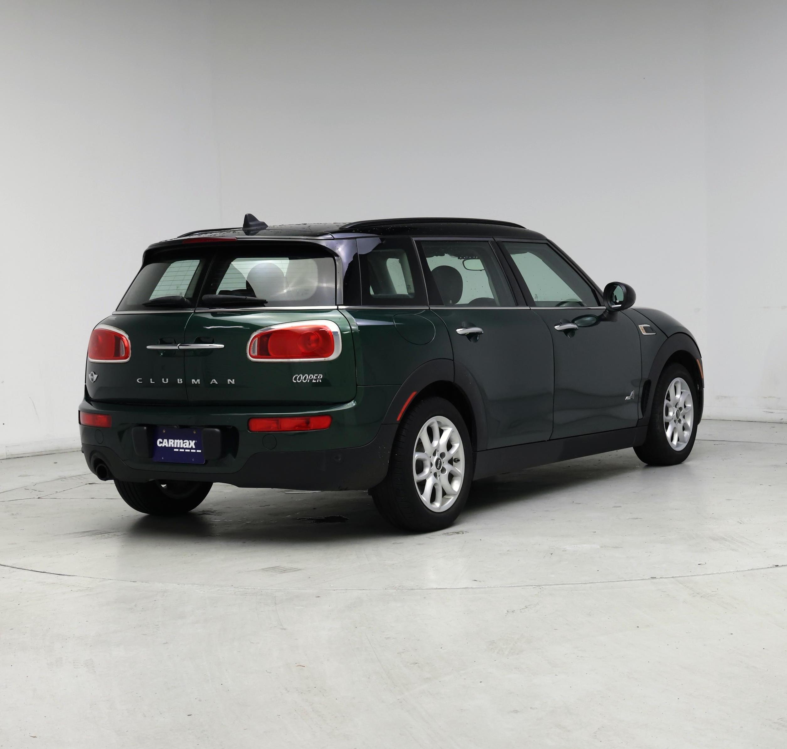 Thumbnail: 2017 MINI Cooper Clubman - 8
