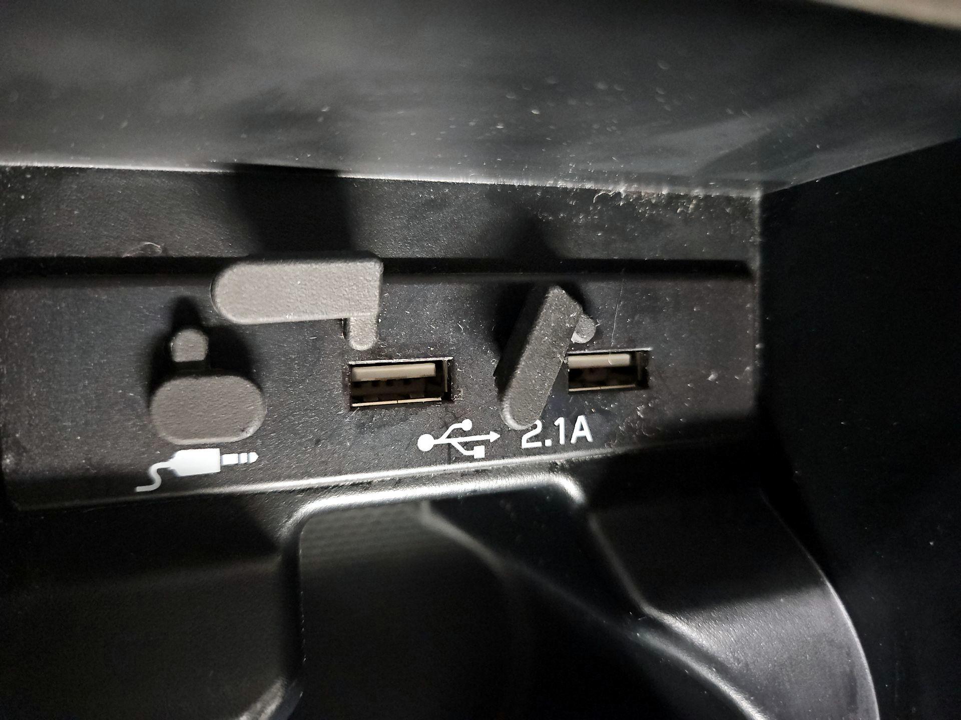 Thumbnail: 2023 Toyota GR86 - 18