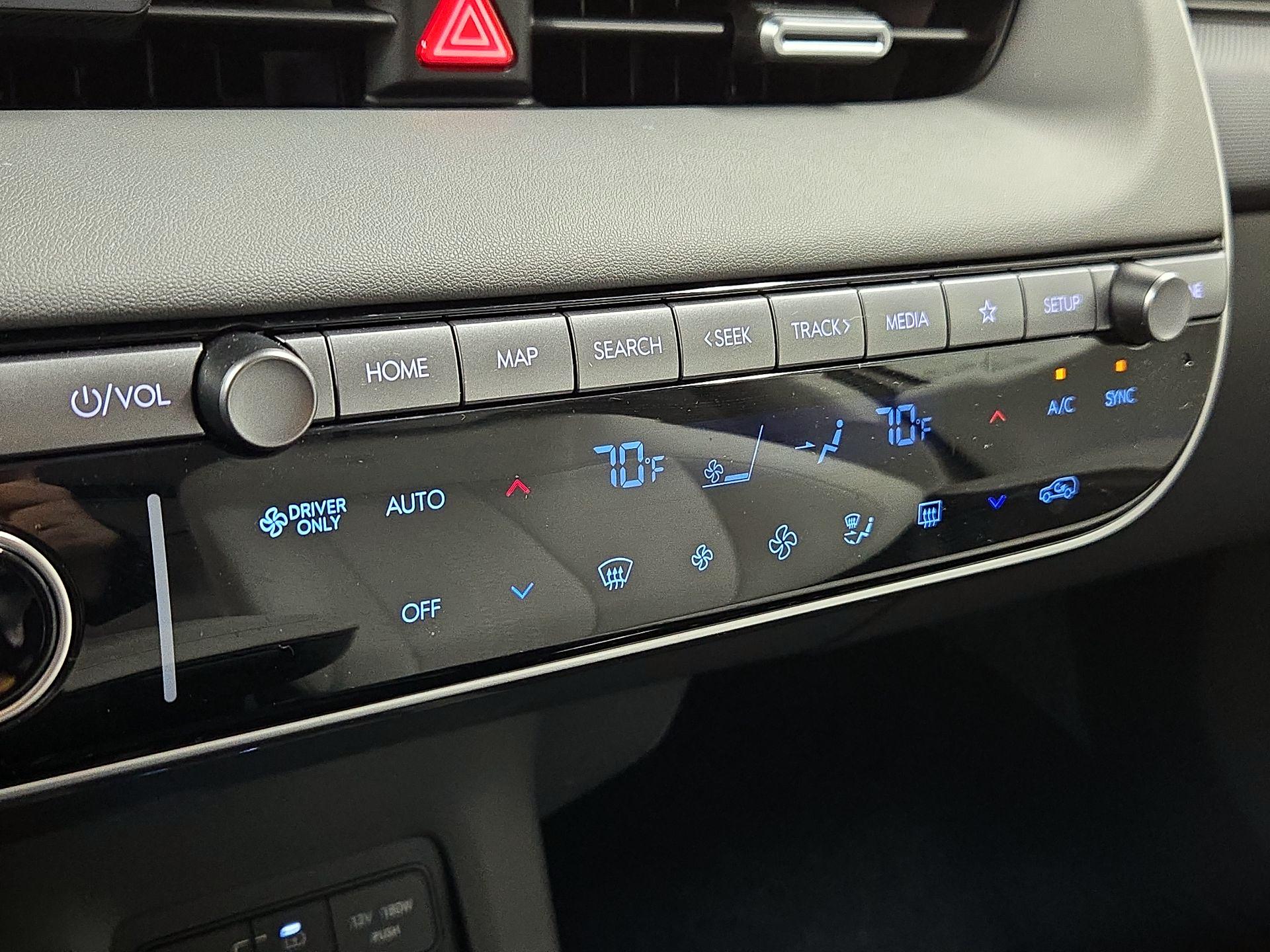 Thumbnail: 2025 Hyundai Ioniq 5 - 17