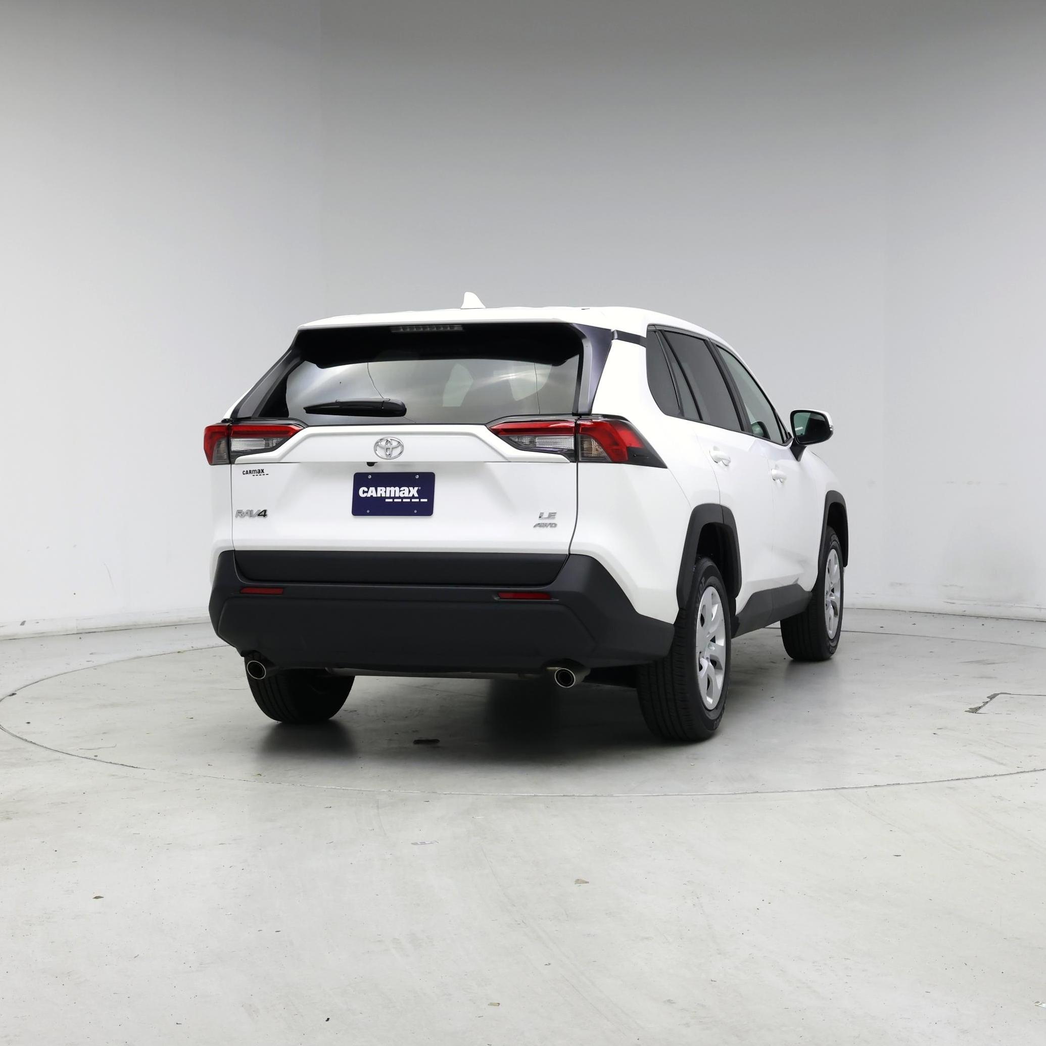 Thumbnail: 2025 Toyota RAV4 - 8