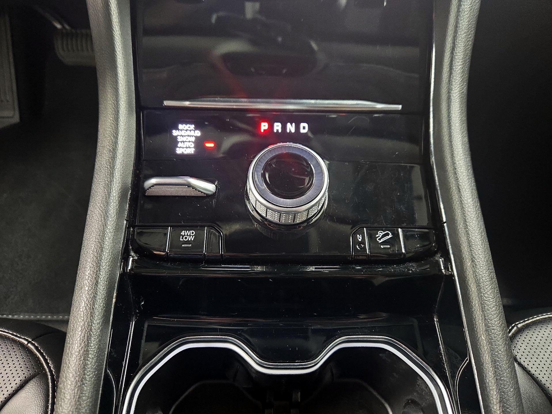 Thumbnail: 2023 Jeep Grand Cherokee - 18