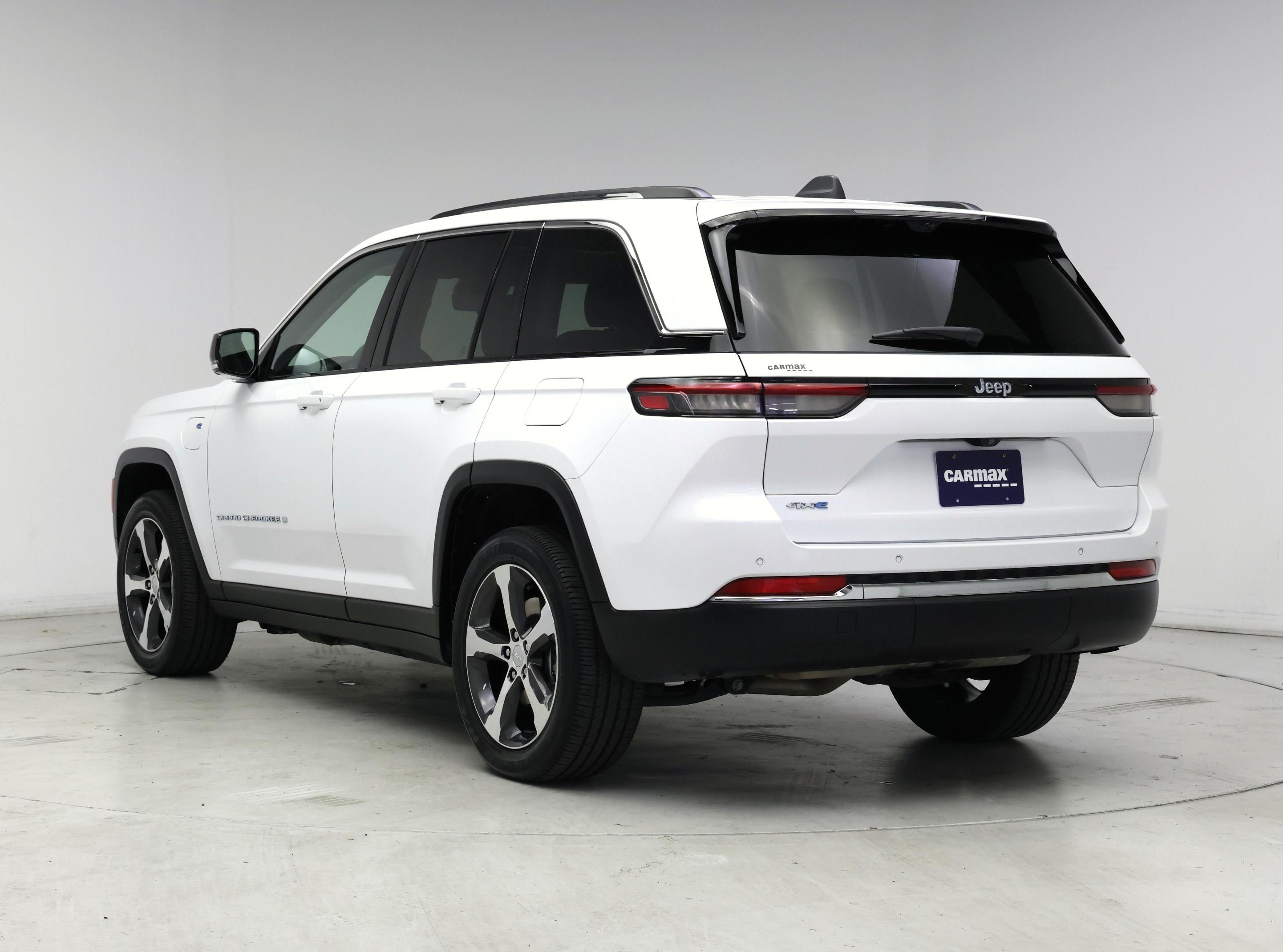 Thumbnail: 2023 Jeep Grand Cherokee - 2