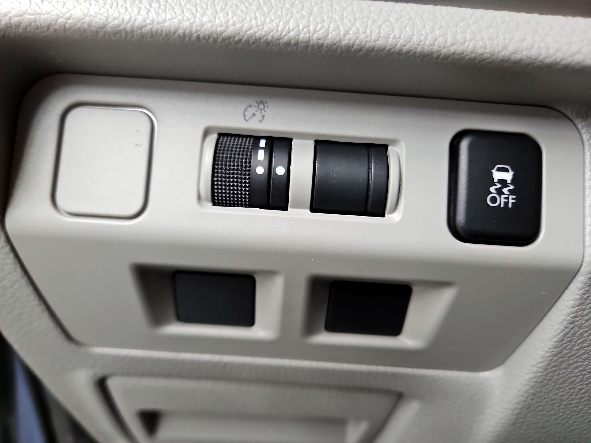 Thumbnail: 2016 Subaru Forester - 13