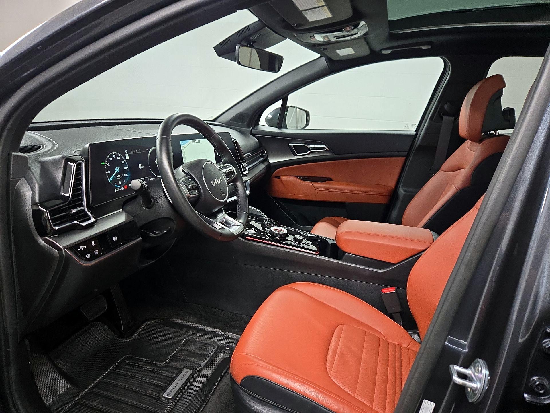 Thumbnail: 2023 Kia Sportage - 11