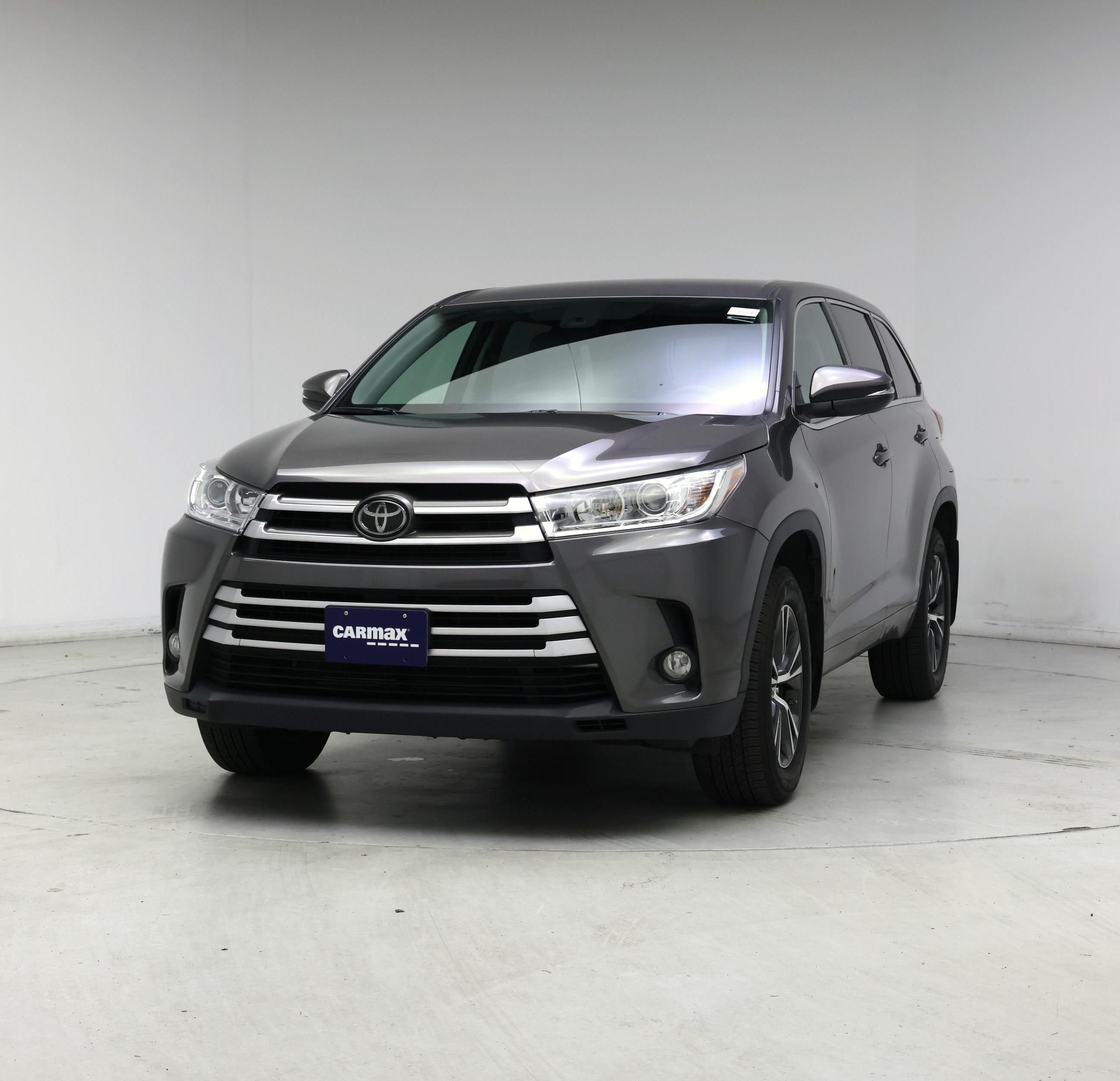 Thumbnail: 2018 Toyota Highlander - 4