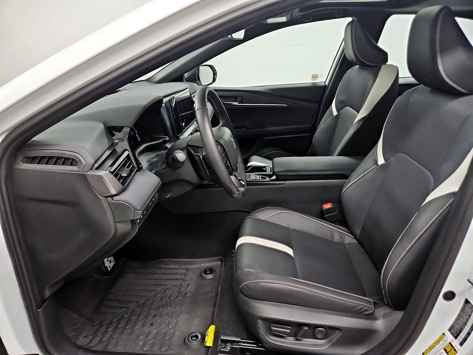 Thumbnail: 2026 Toyota Camry - 11