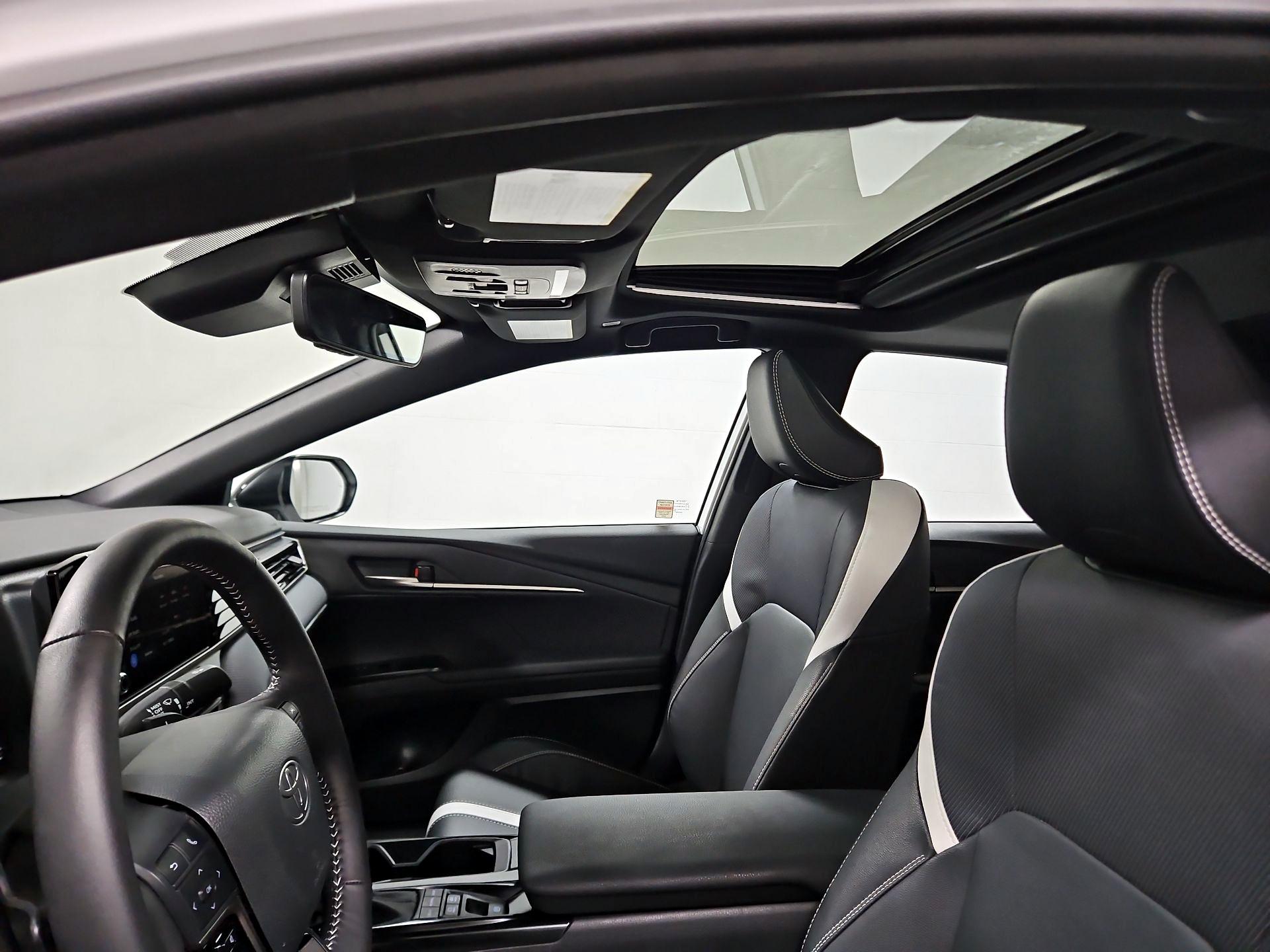 Thumbnail: 2026 Toyota Camry - 19