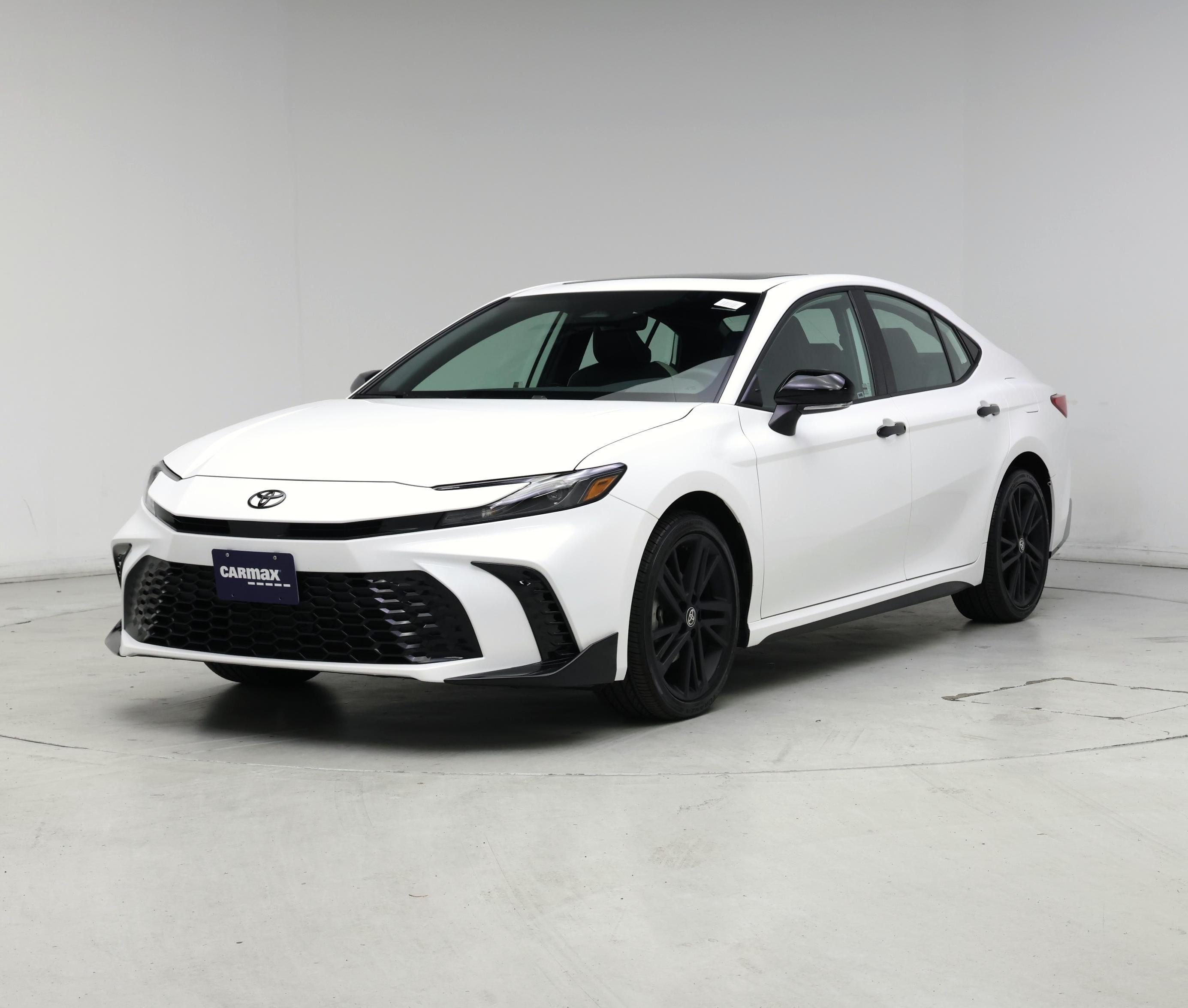 Thumbnail: 2026 Toyota Camry - 4