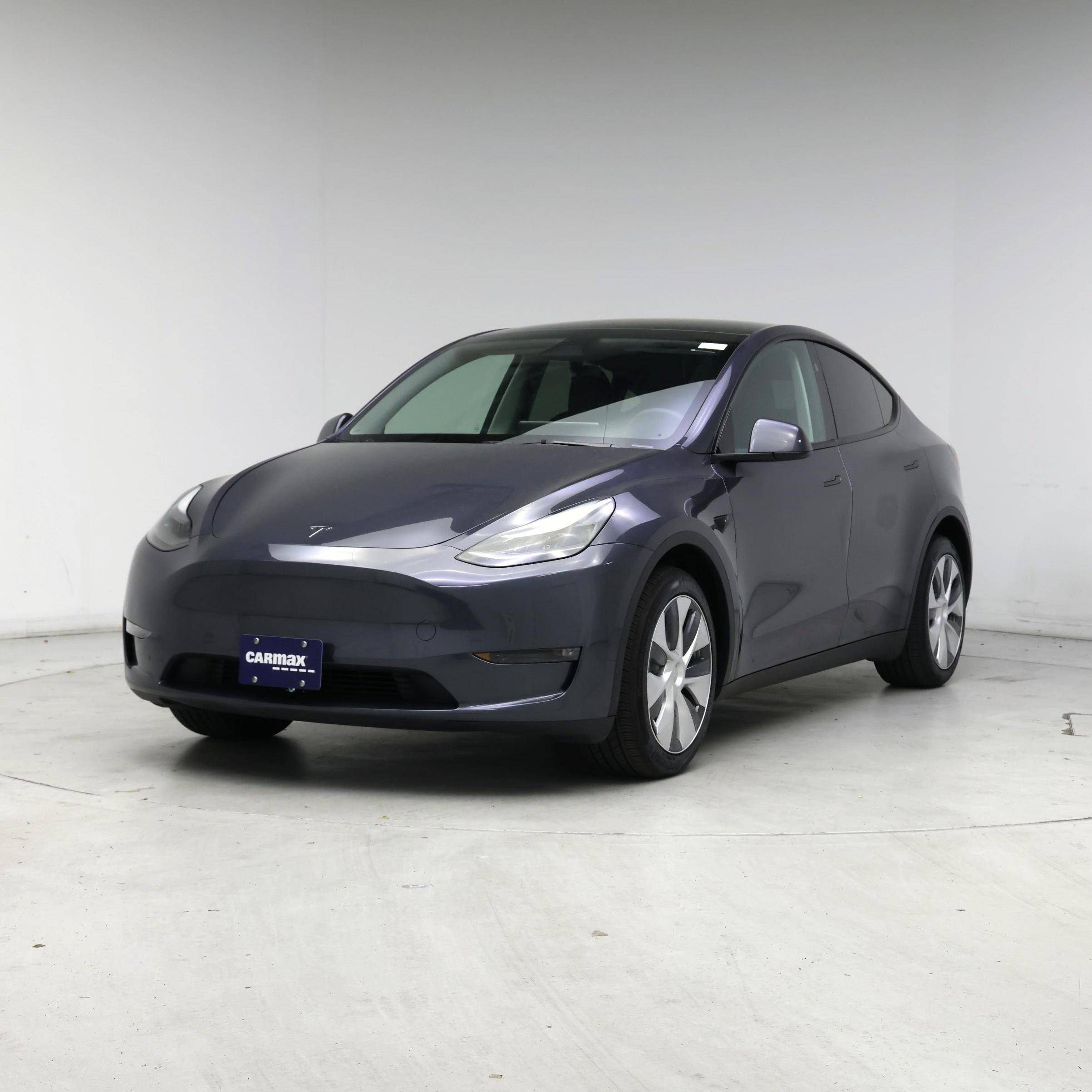 Thumbnail: 2023 Tesla Model Y - 4